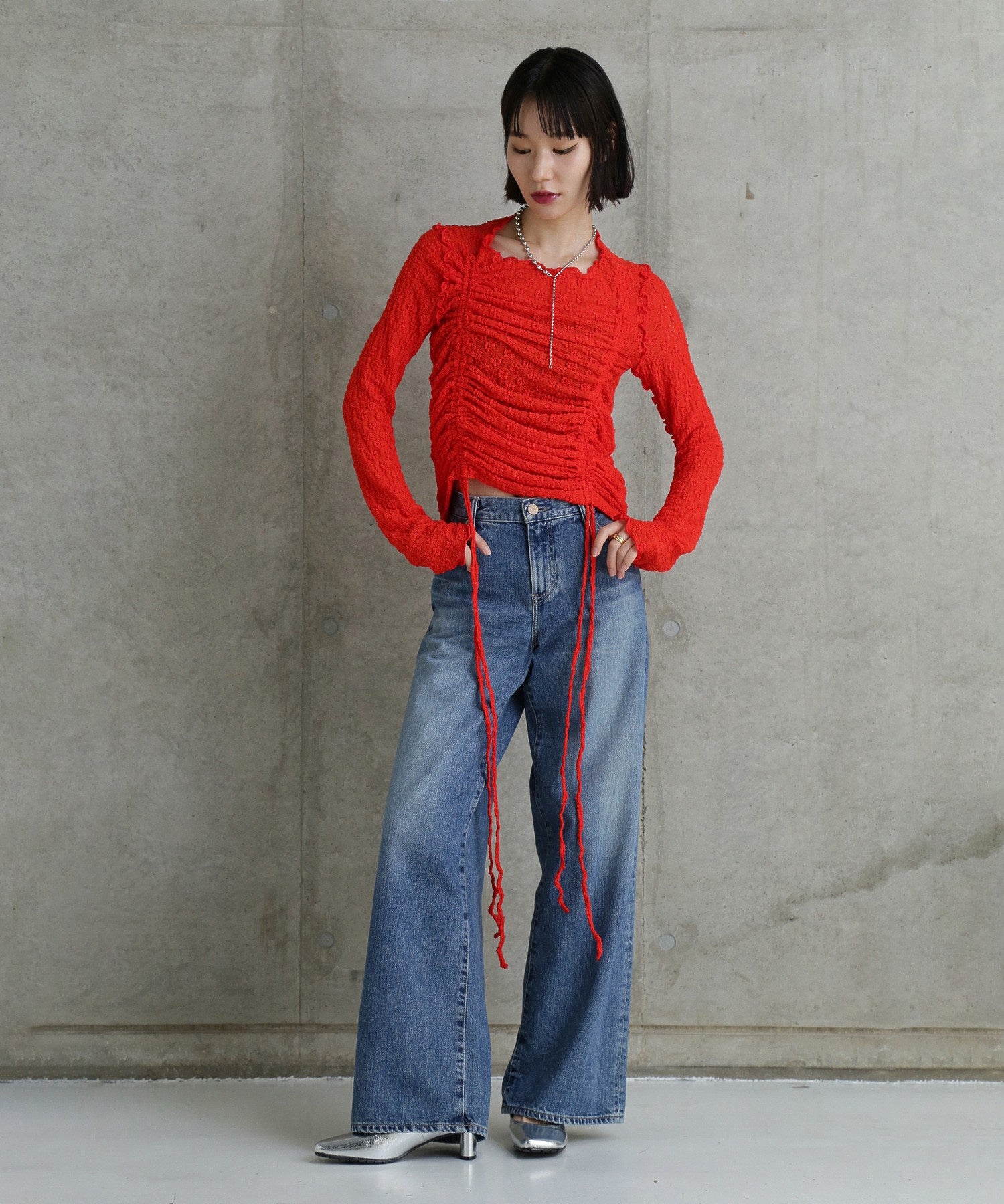 CREOLME/シャーリングフラワートップス