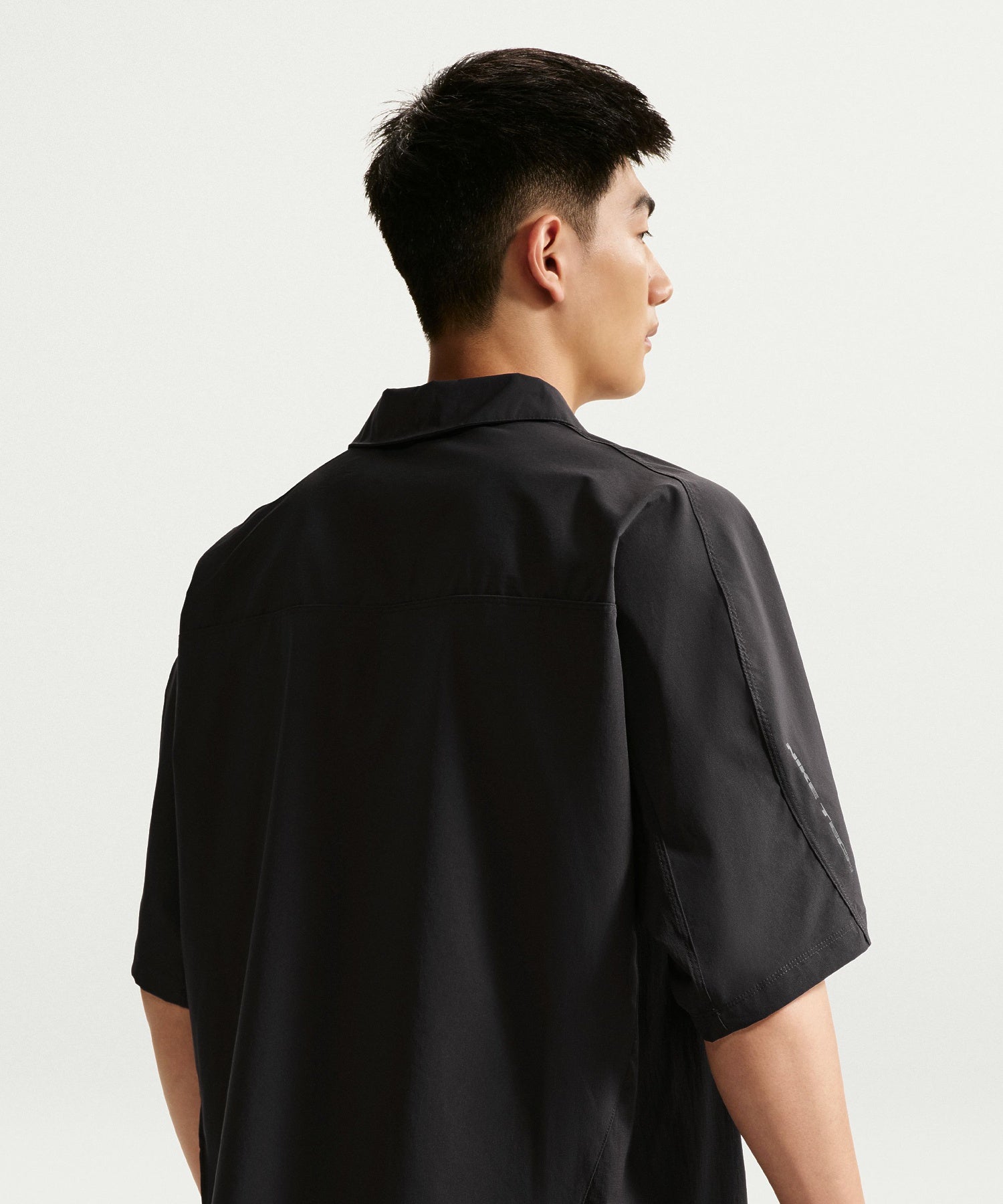 NIKE/ナイキ/NK UV TECH SS SUN SHIRT II2351
