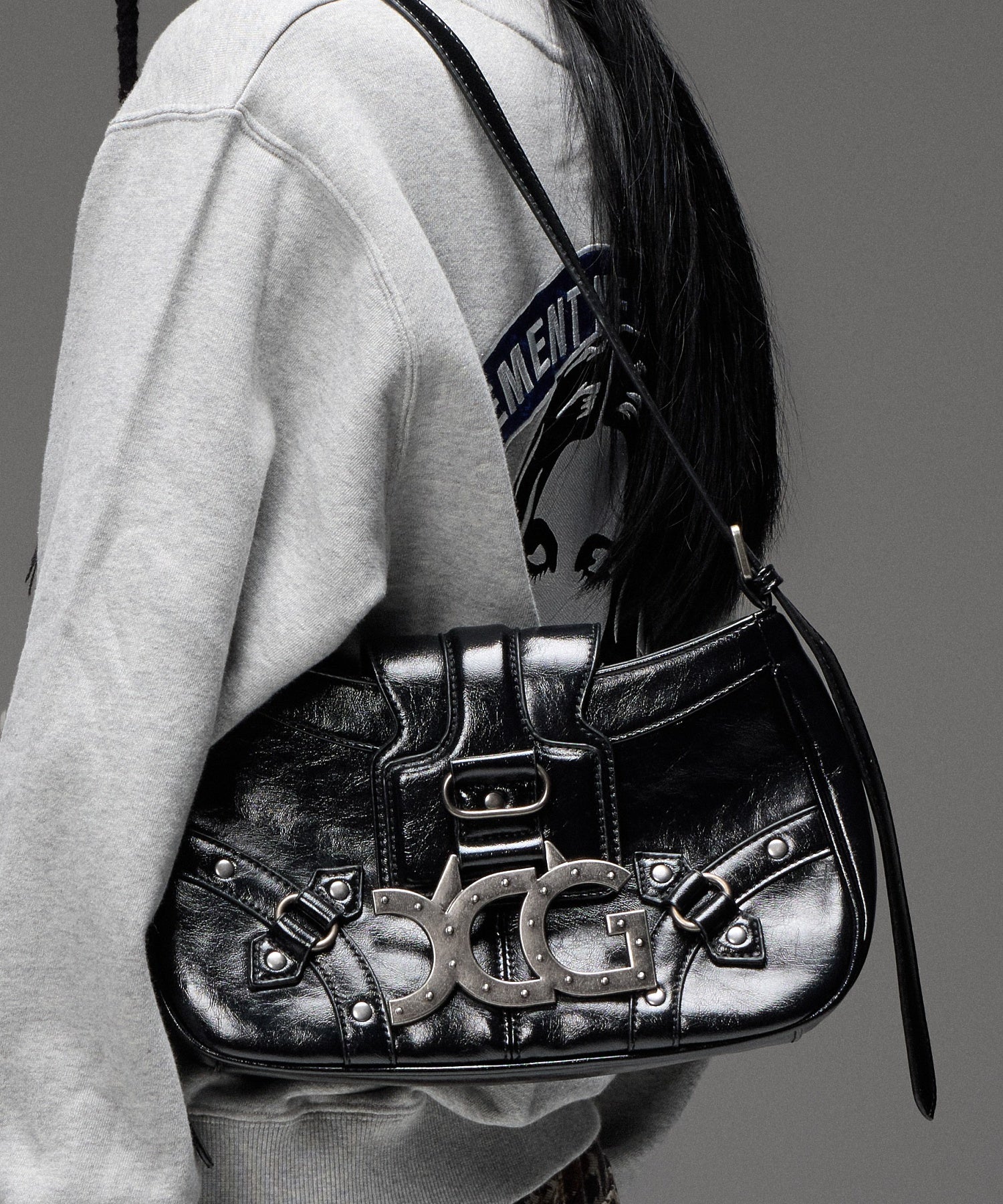 XG LOGO PLATE SHOULDER BAG