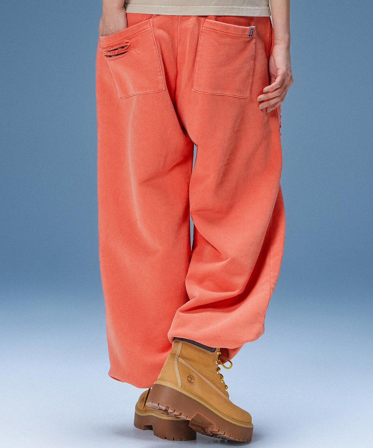 DISTRESSED SWEATPANTS
