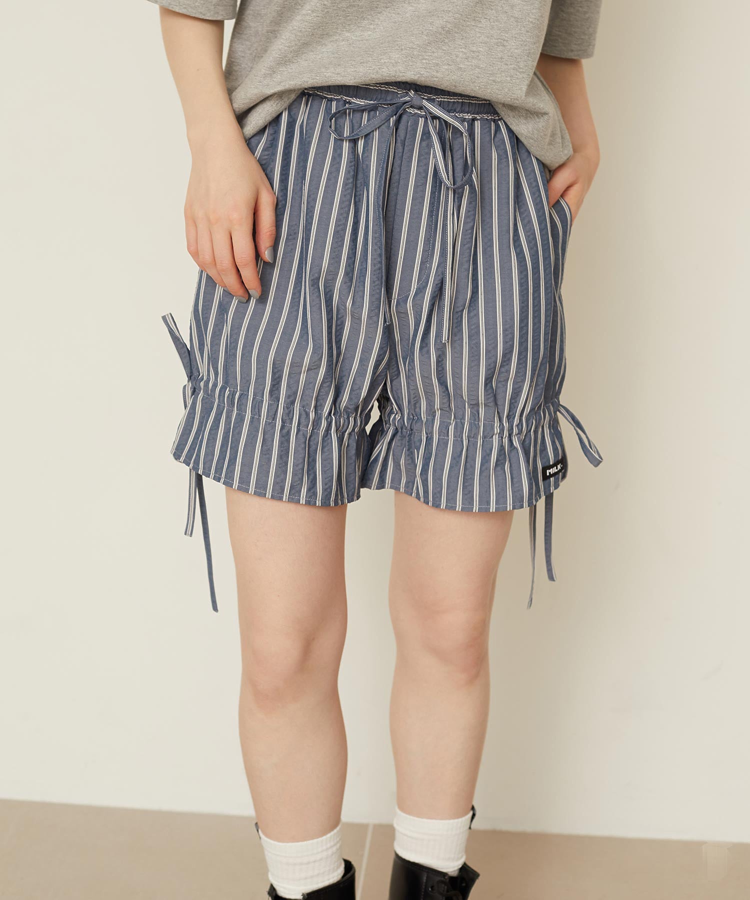 POINTED RIBBON SHORT PANTS