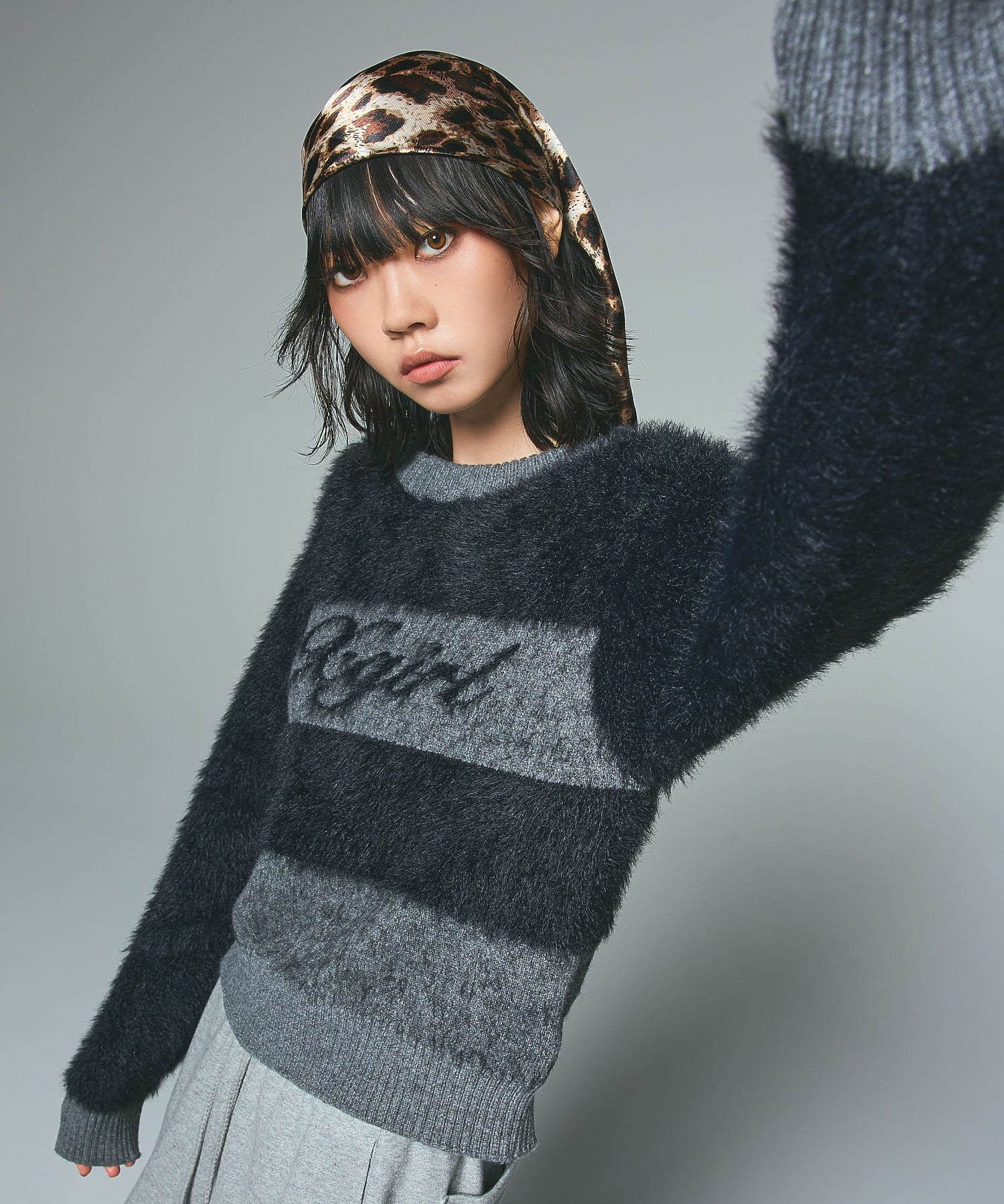SHAGGY COMPACT KNIT TOP
