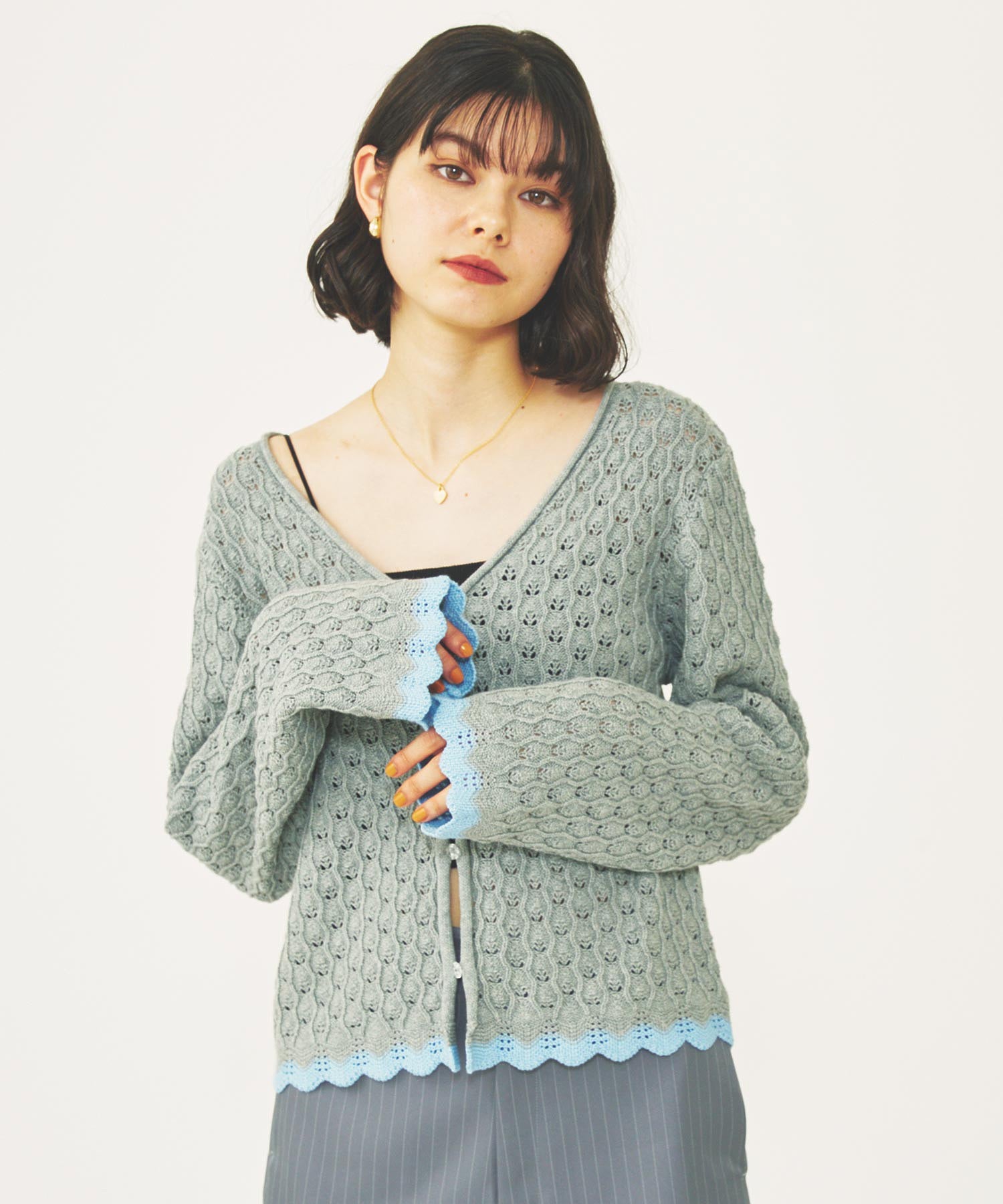 SCALLOP HEM KNIT CARDIGAN