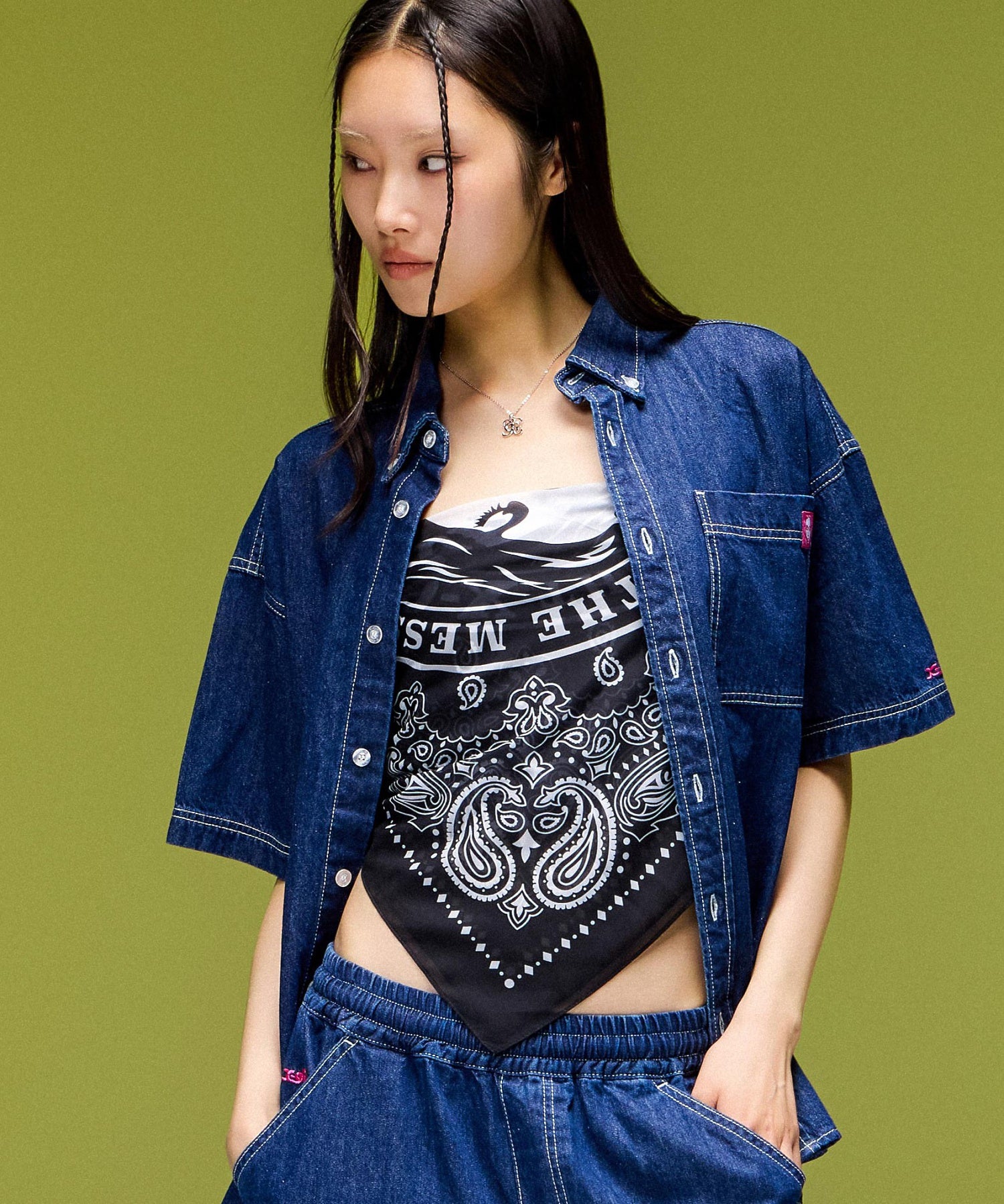 FACE LABEL BUTTON DOWN DENIM S/S SHIRT