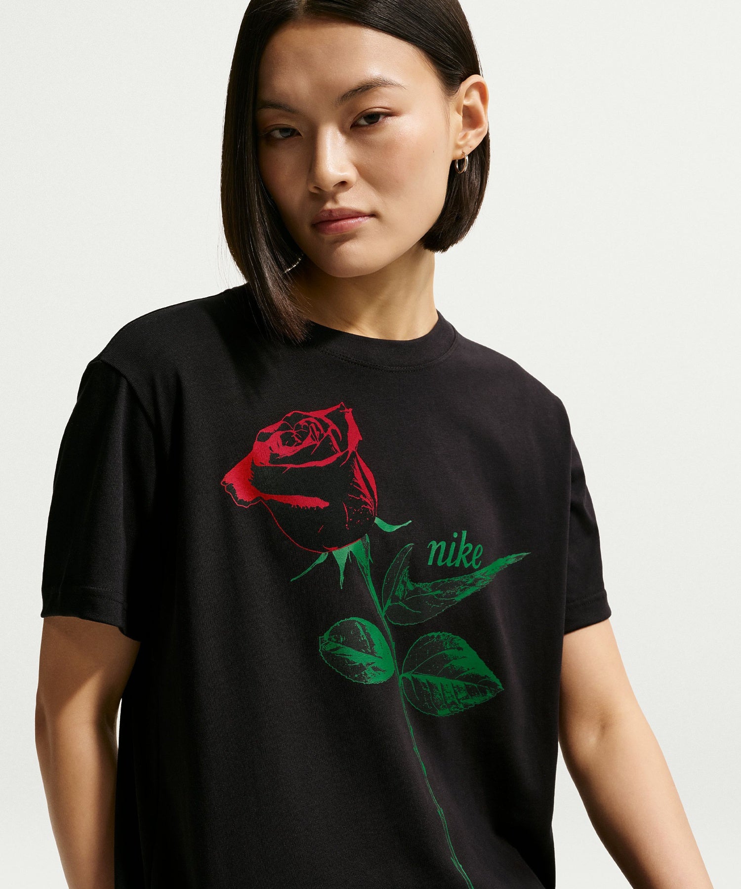 NIKE/ナイキ/W NSW CLASSIC ST2 TEE IR7827