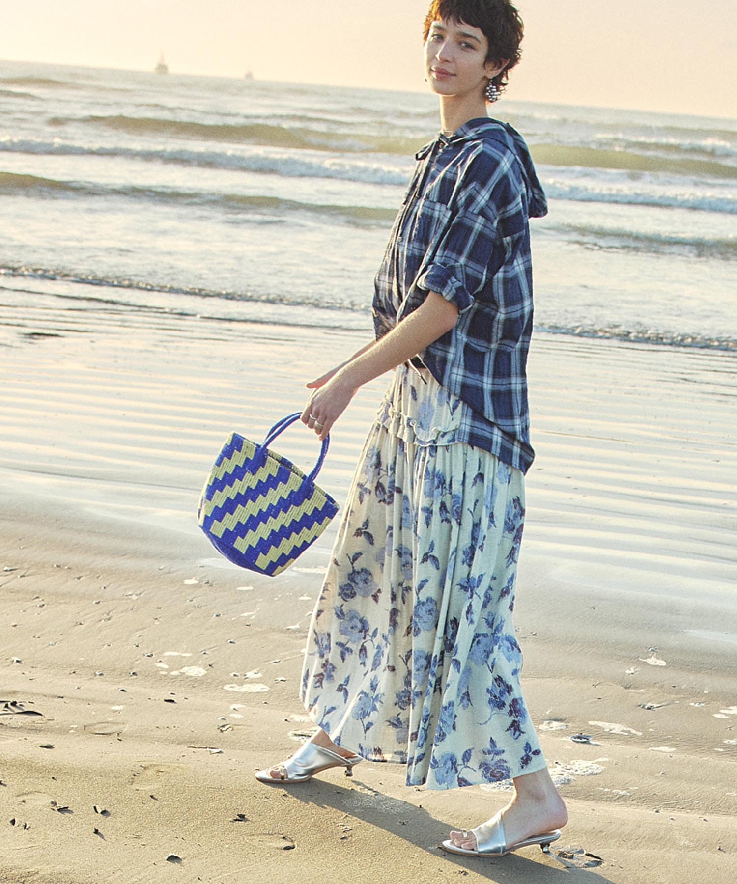 ROSE PRINT GATHERED SKIRT
