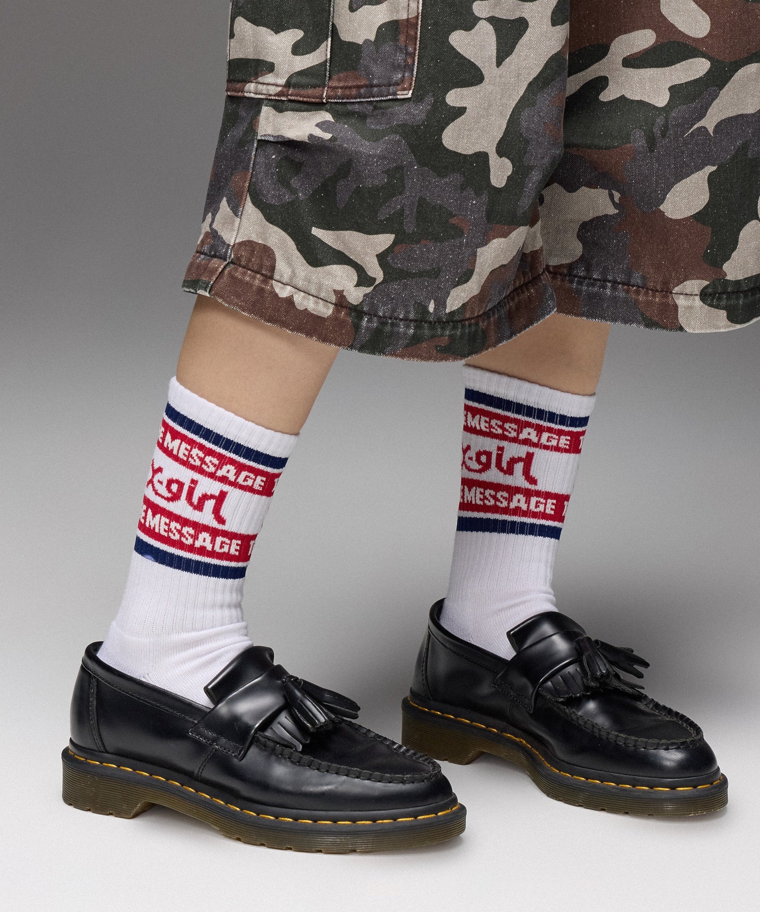 MILLS LOGO STRIPED JACQUARD RIB SOCKS