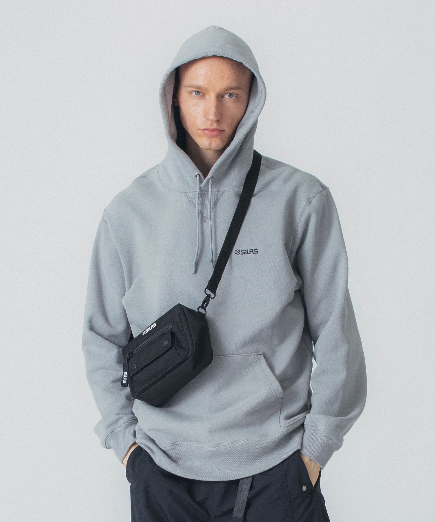 SHOULDER BAG