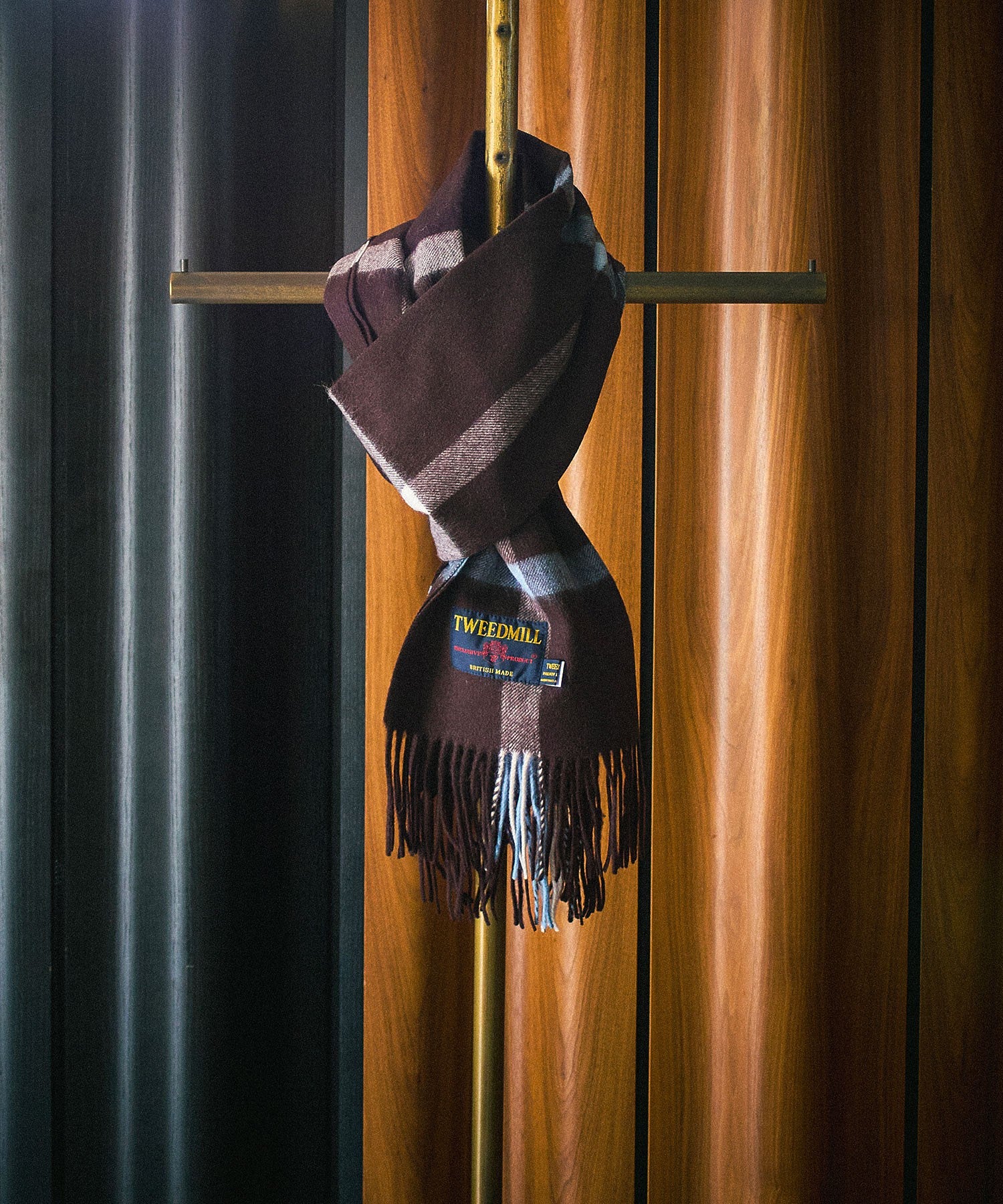 TWEEDMILL/CHECK STOLE