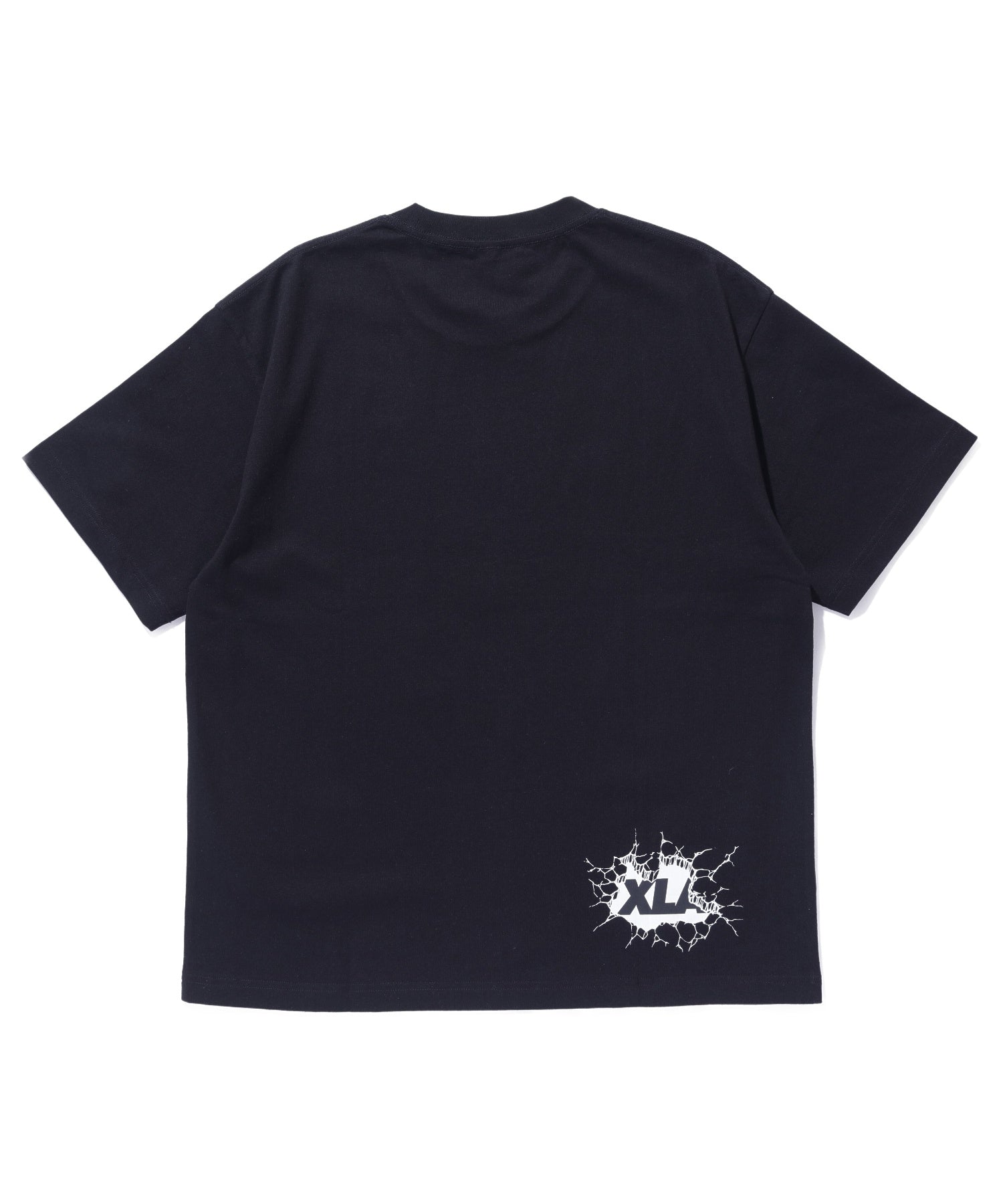 XLARGE×LIXTICK CRACK WALL OG S/S TEE
