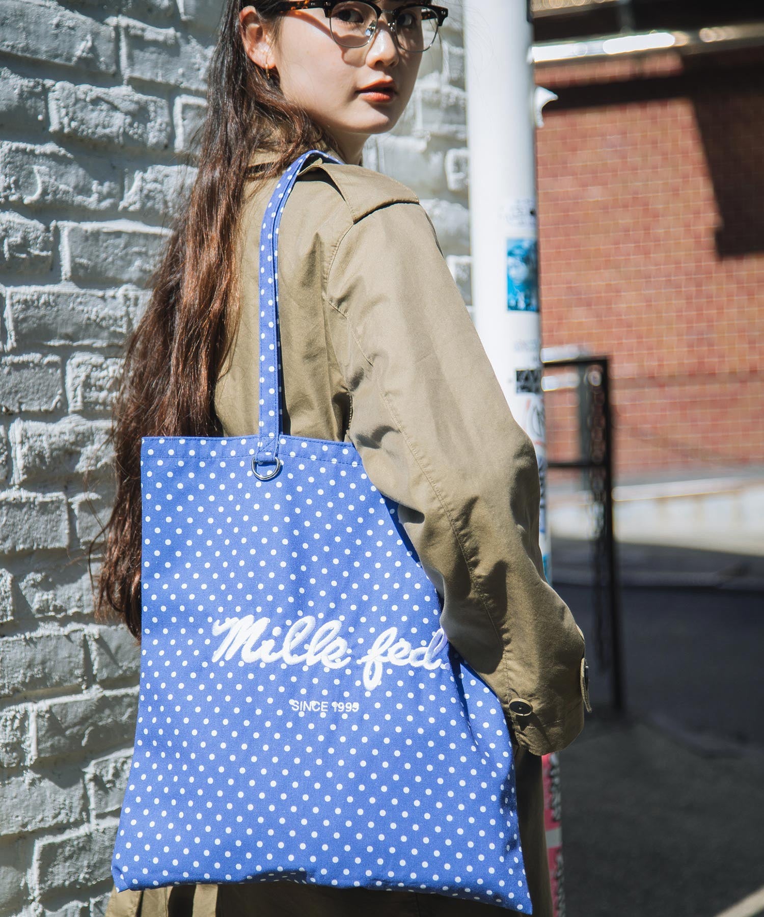 ICING LOGO POLKA DOT FLAT TOTE