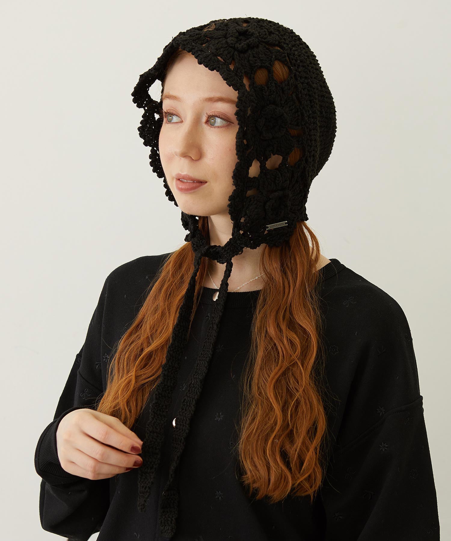 FLOWER KNIT BONNET
