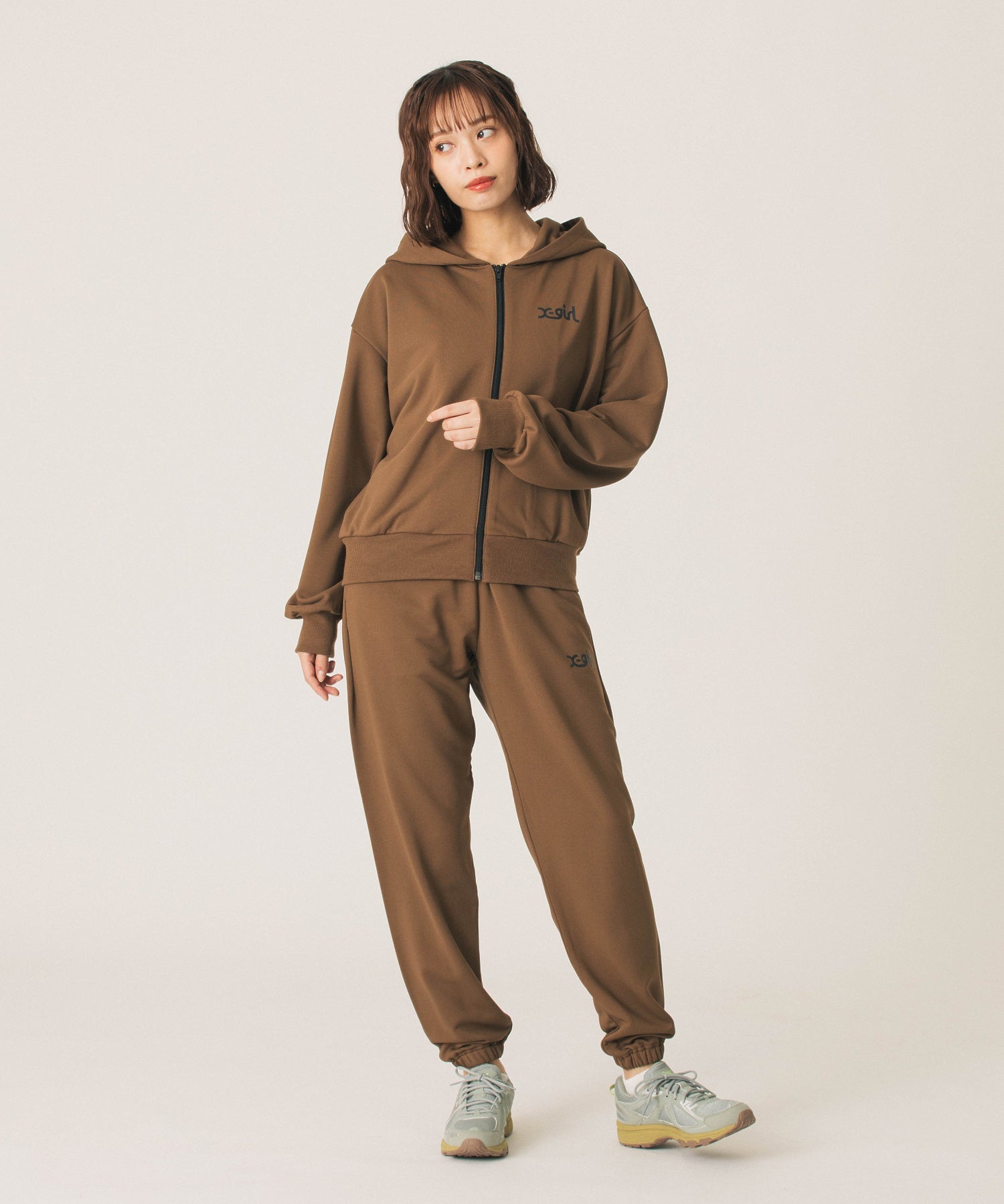 ZIP UP HOODIE