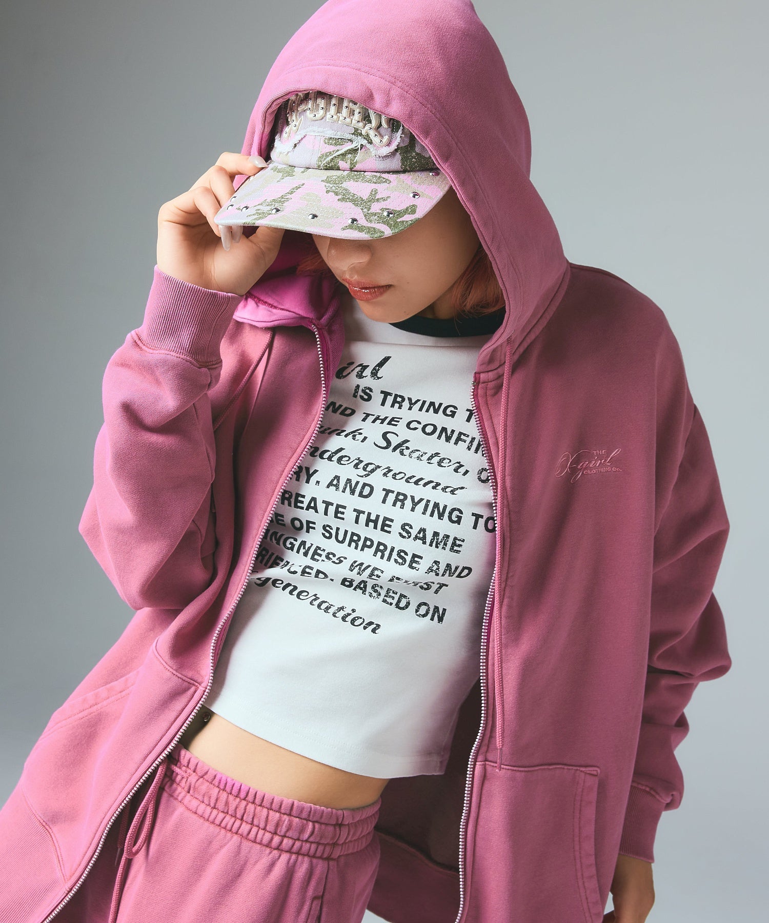 PIGMENT DYED FACE AND LOGO SQUARE PATCH ZIP UP SWEAT HOODIE