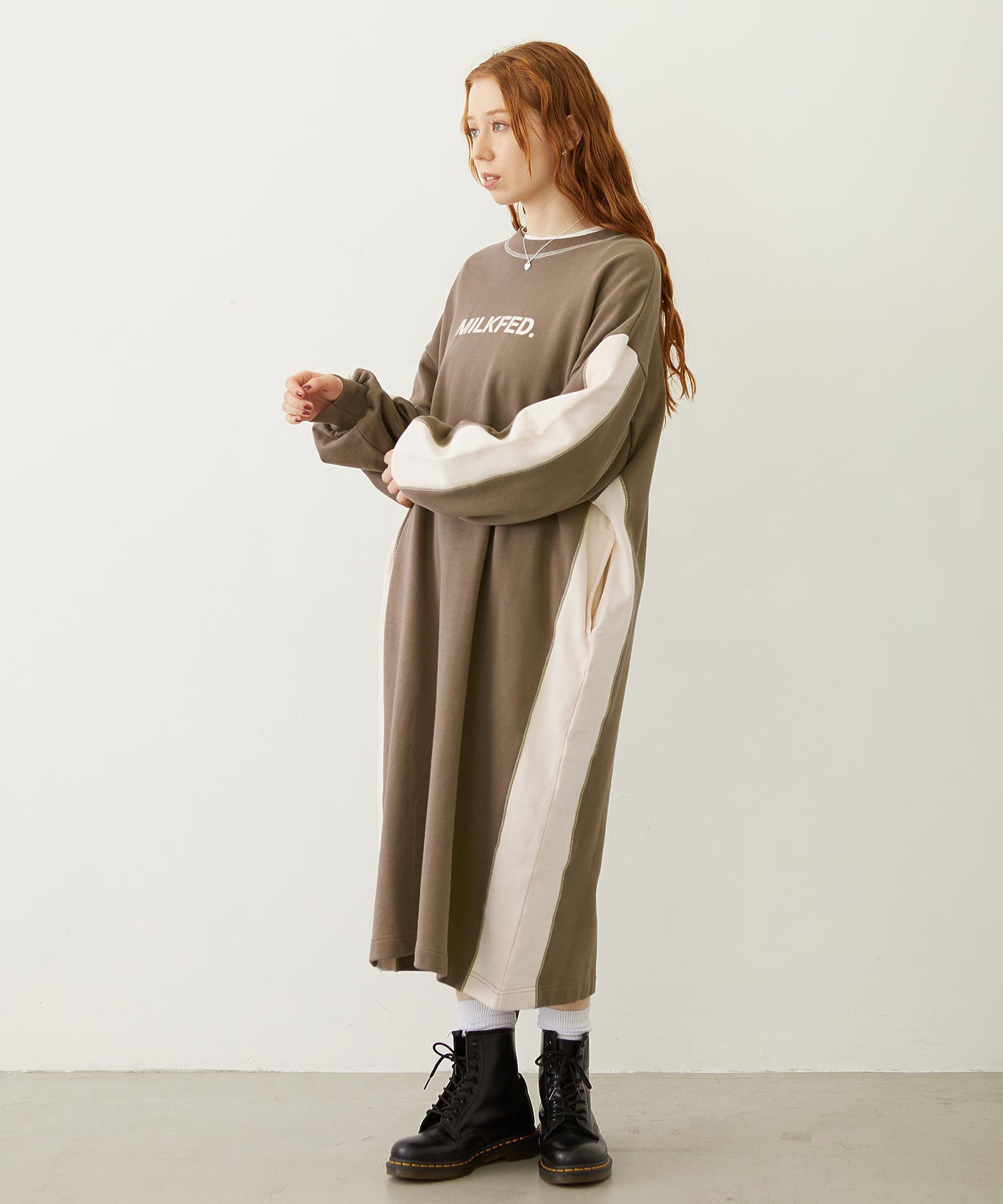 SIDE LINE SWEAT DRESS