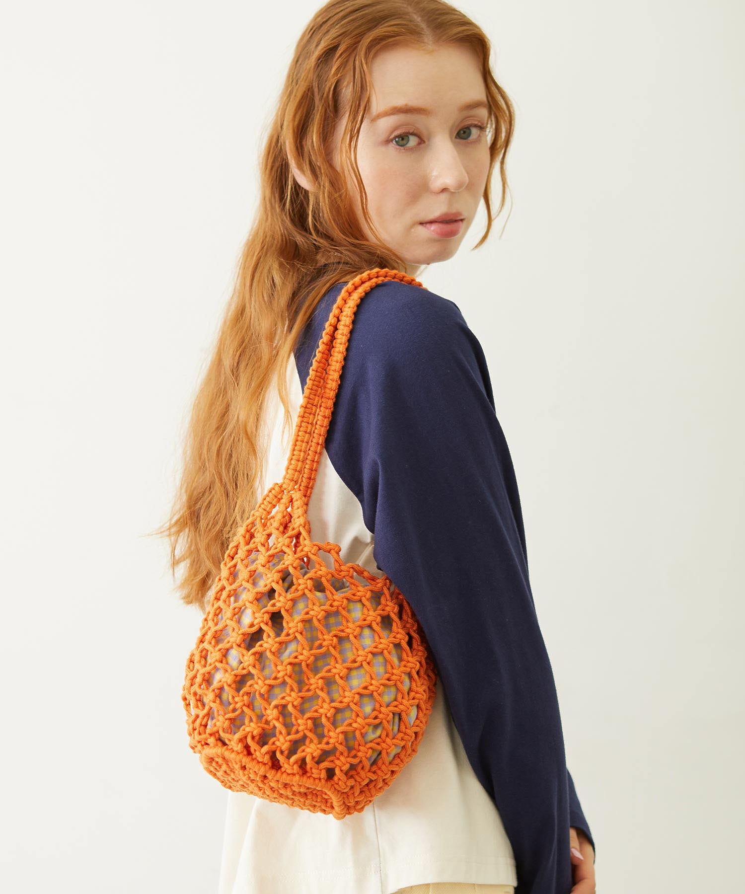 KNITTED GINGHAM BAG