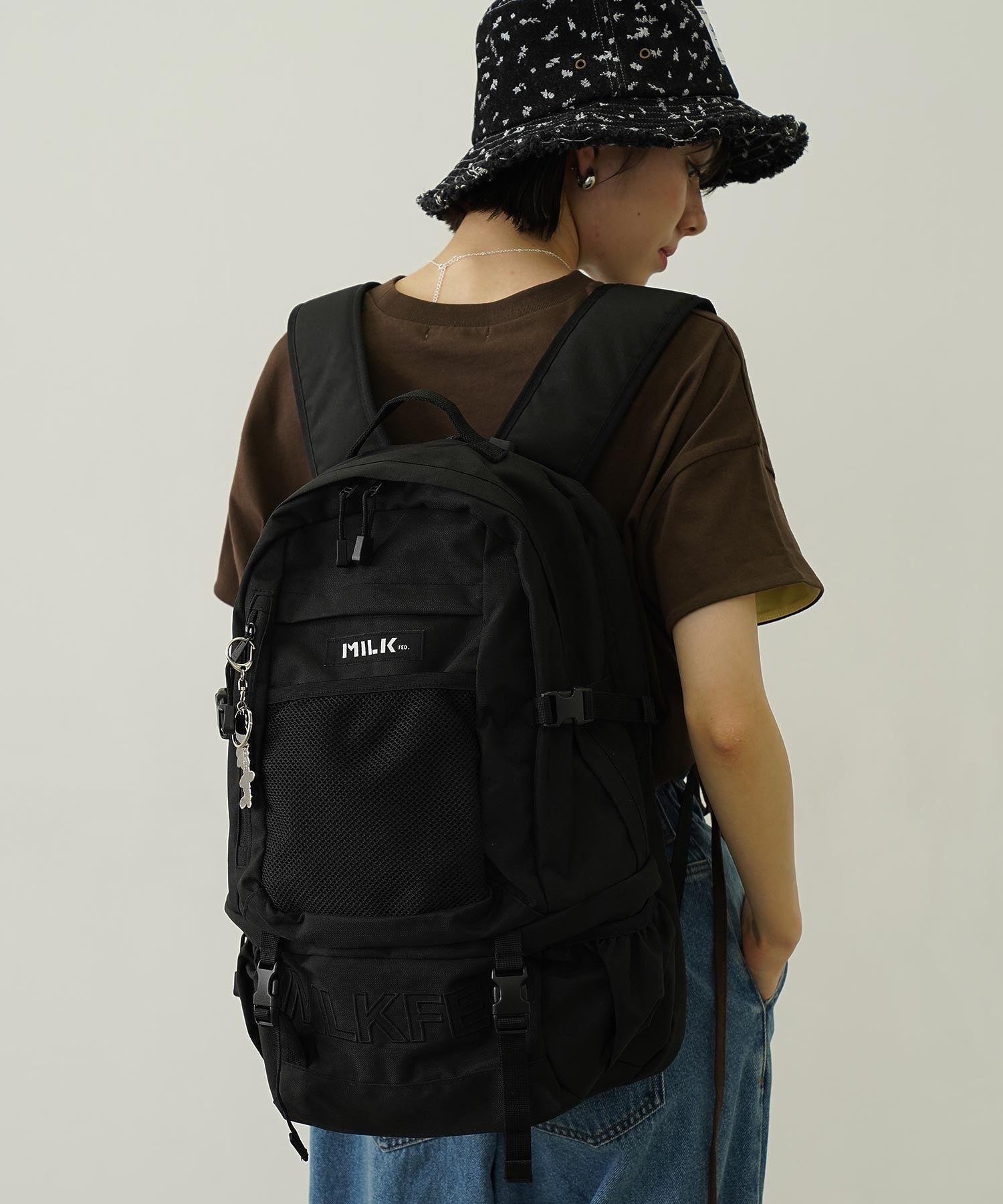 【定番】NEO EMBROIDERY BIG BACKPACK BAR MILKFED.