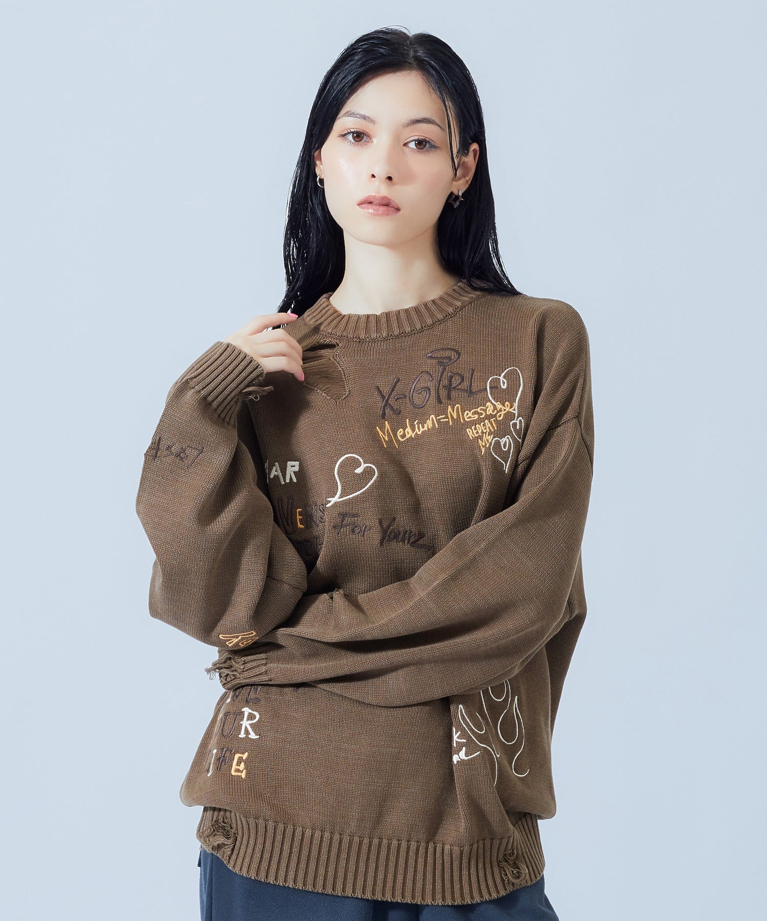 GRAFFITI LOGO DISTRESSED KNIT TOP