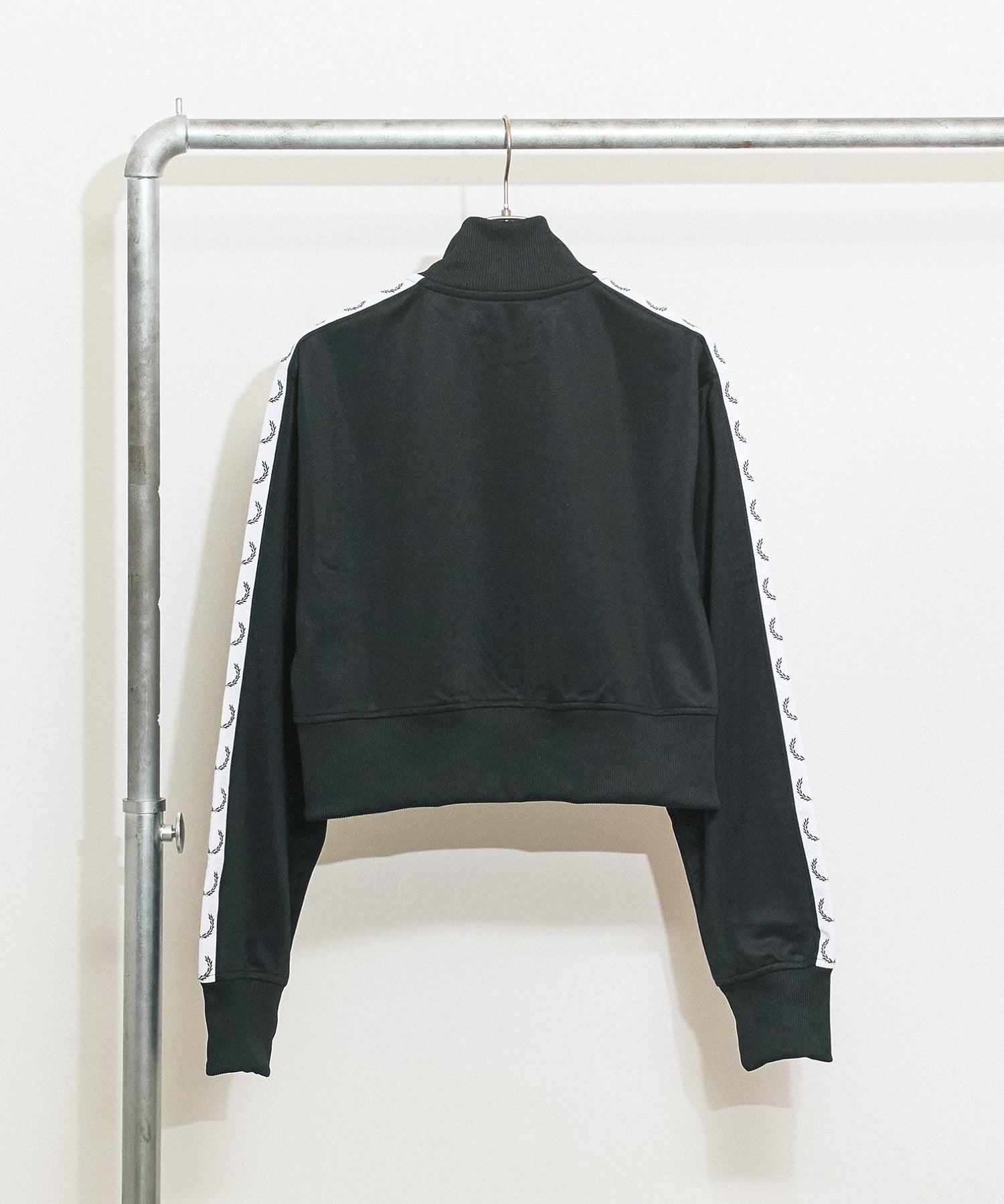 FRED PERRY/CROPPED TAPED TRACK JACKET
