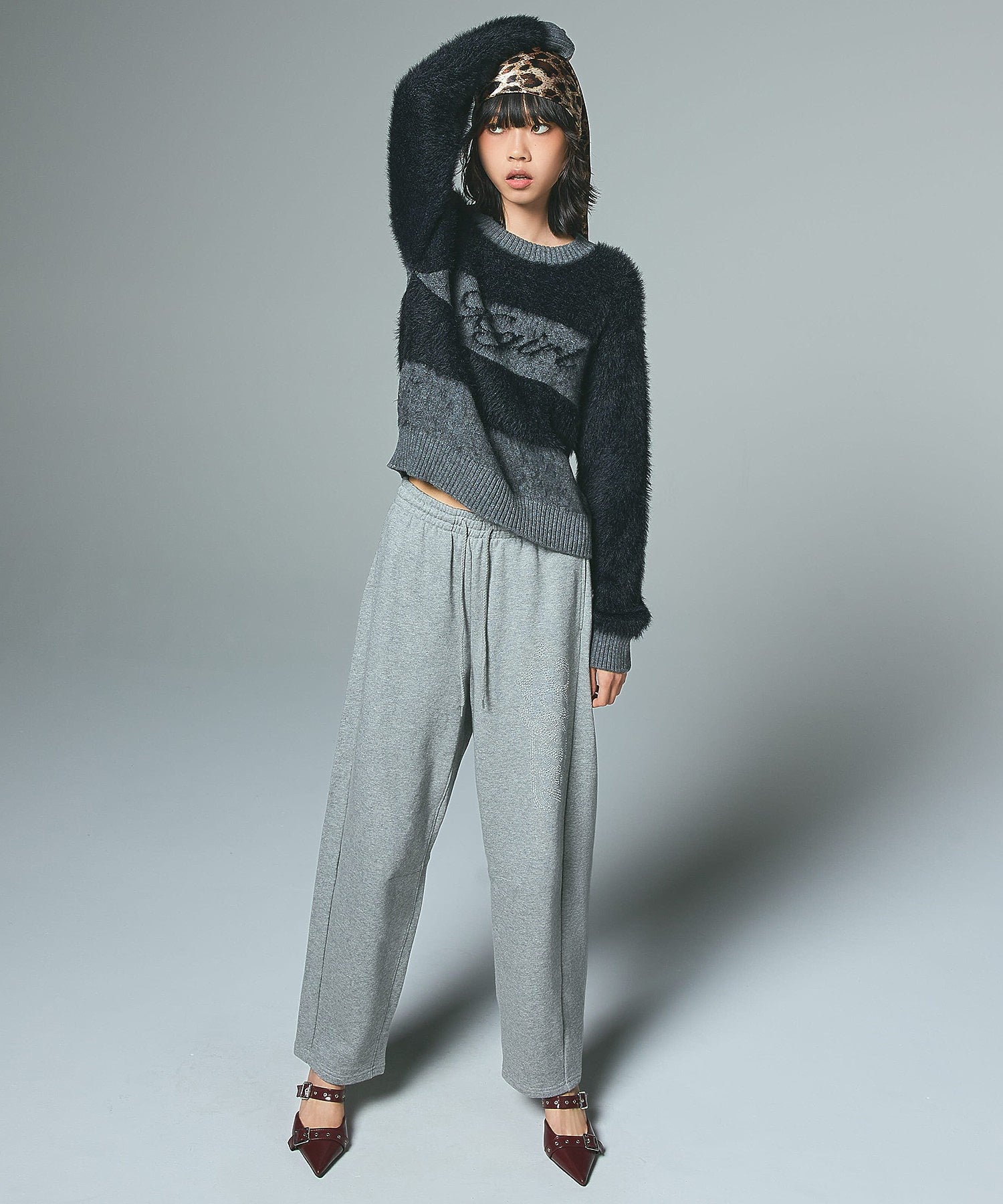 SHAGGY COMPACT KNIT TOP