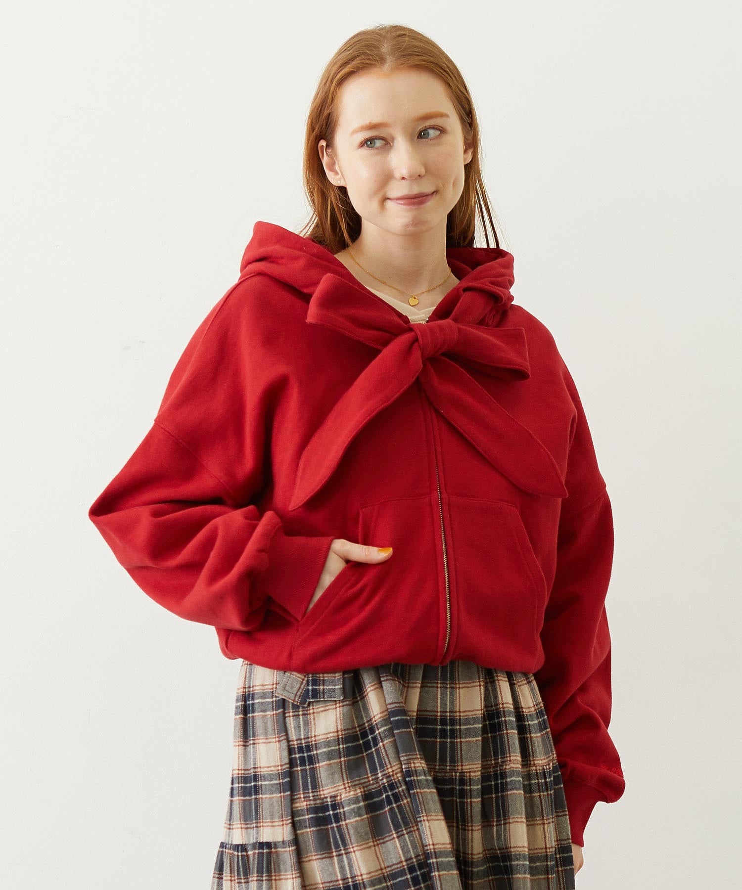 BIG RIBBON SWEAT ZIP HOODIE
