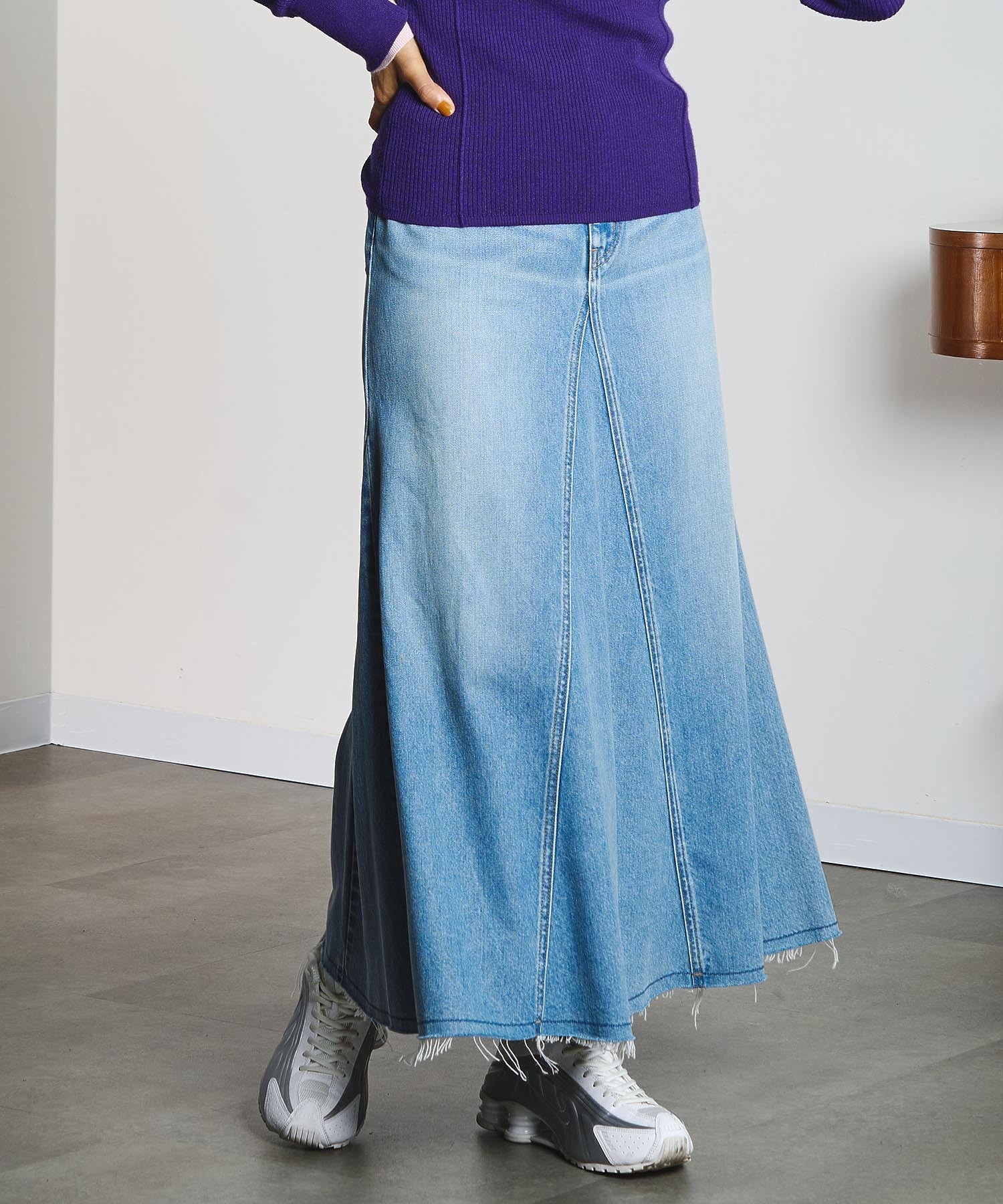 PANEL DENIM LONG SKIRT