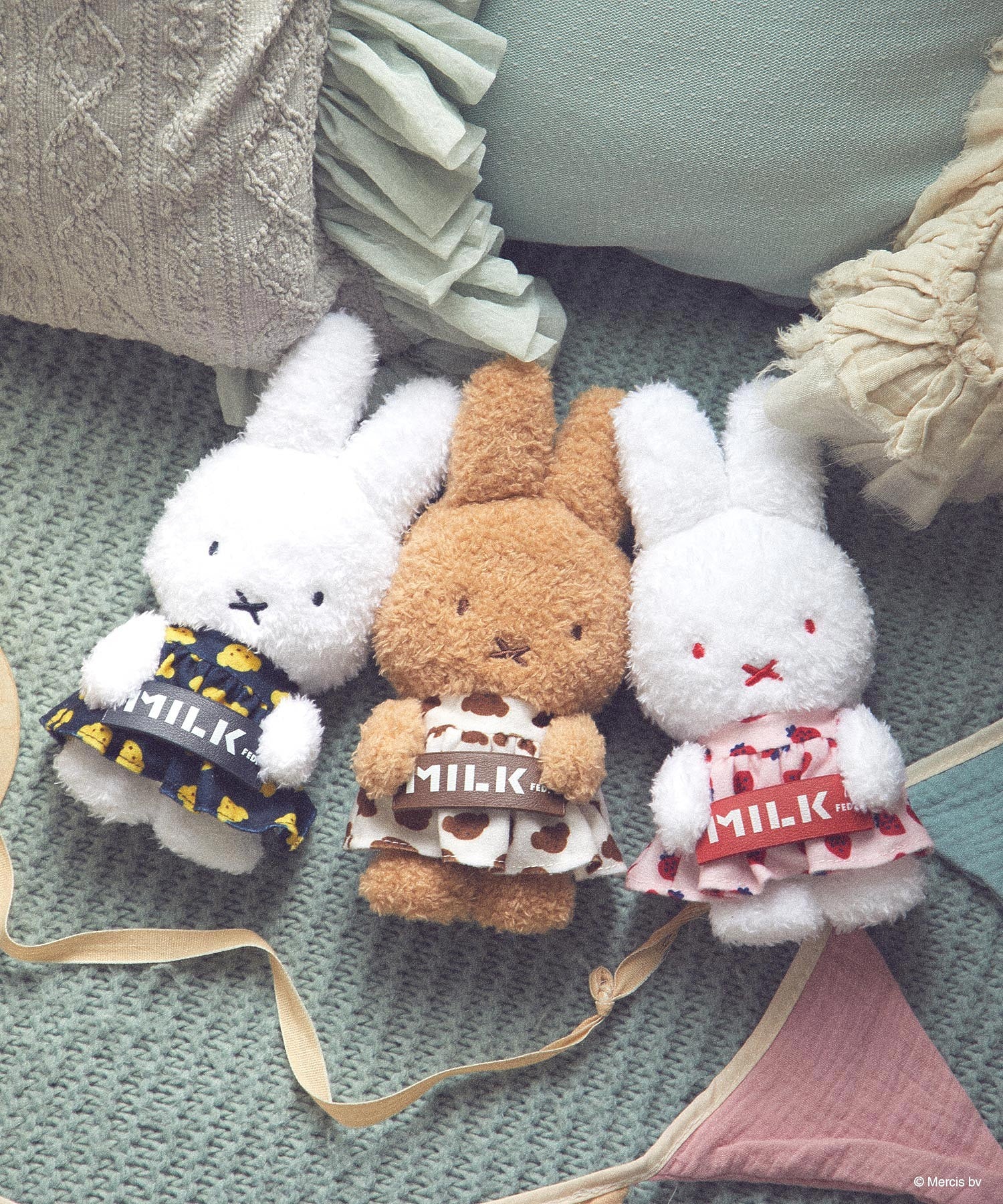 MILKFED. × MIFFY AND MELANIE KEYCHAIN POUCH