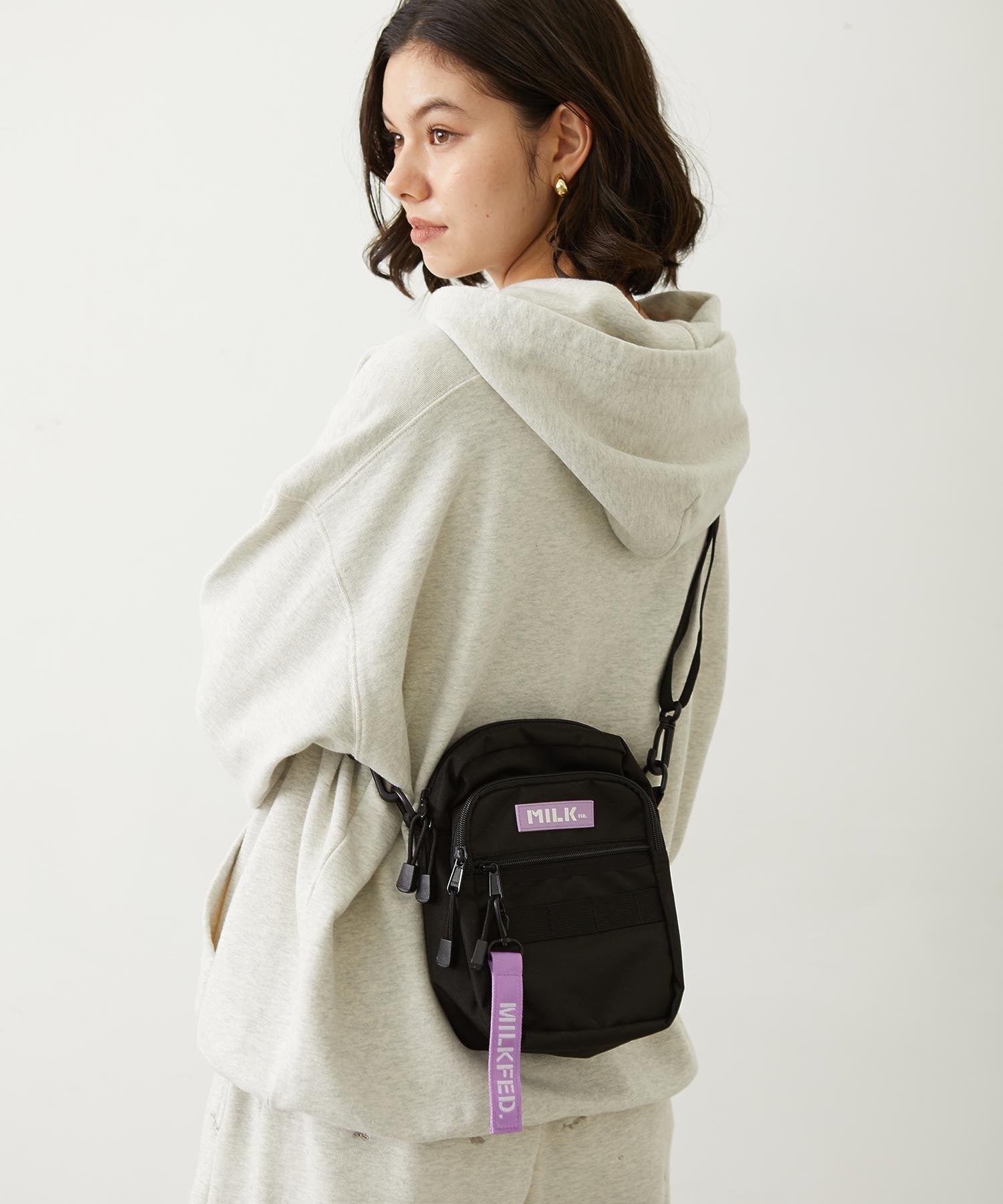 ACTIVE FRONT POCKET MOLLE SHOULDER BAG MILKFED.