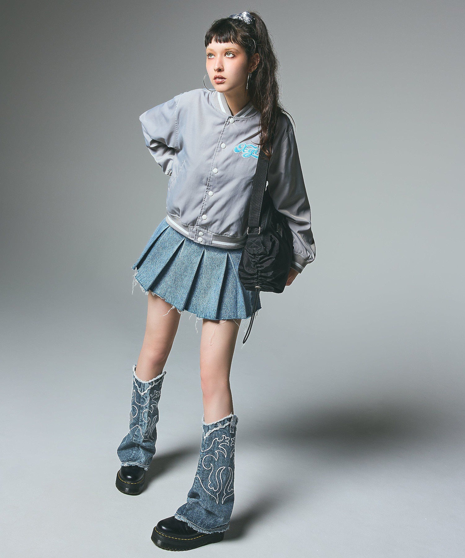 BOX PLEAT DENIM MINI SKIRT