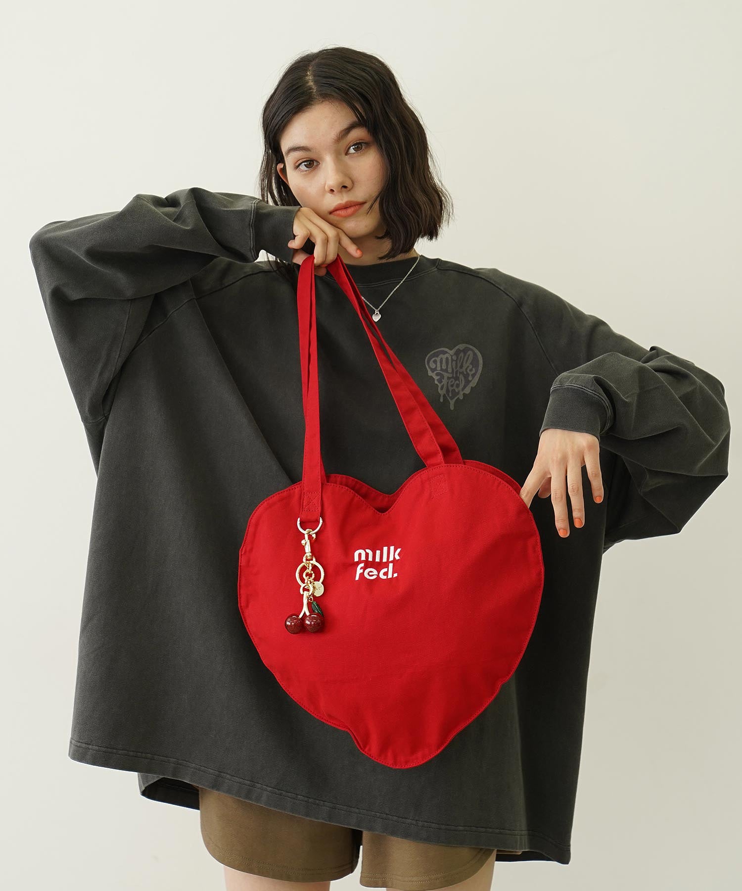 HEART SHAPED TOTE BAG