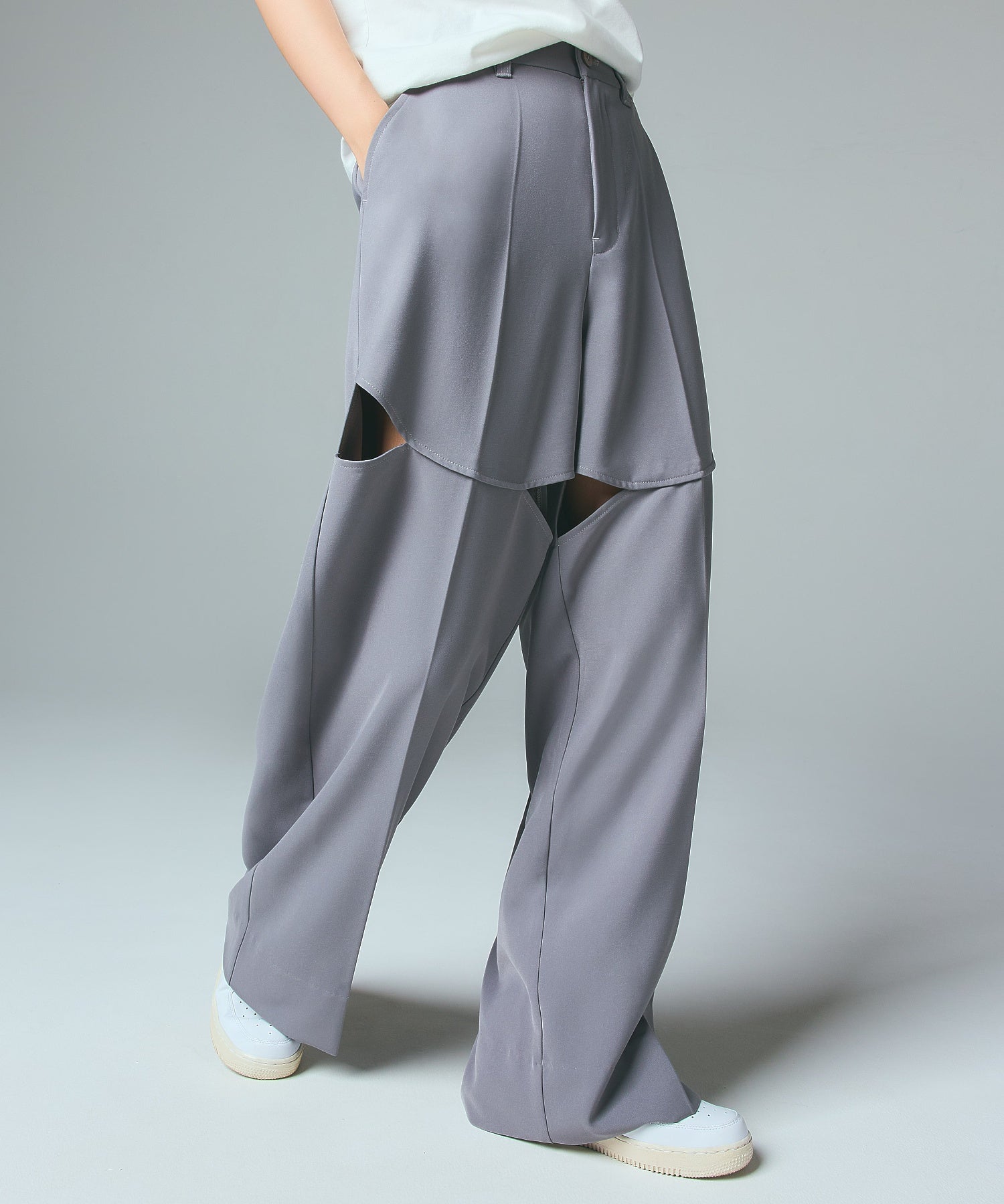 CURVED CUT PANELED PANTS