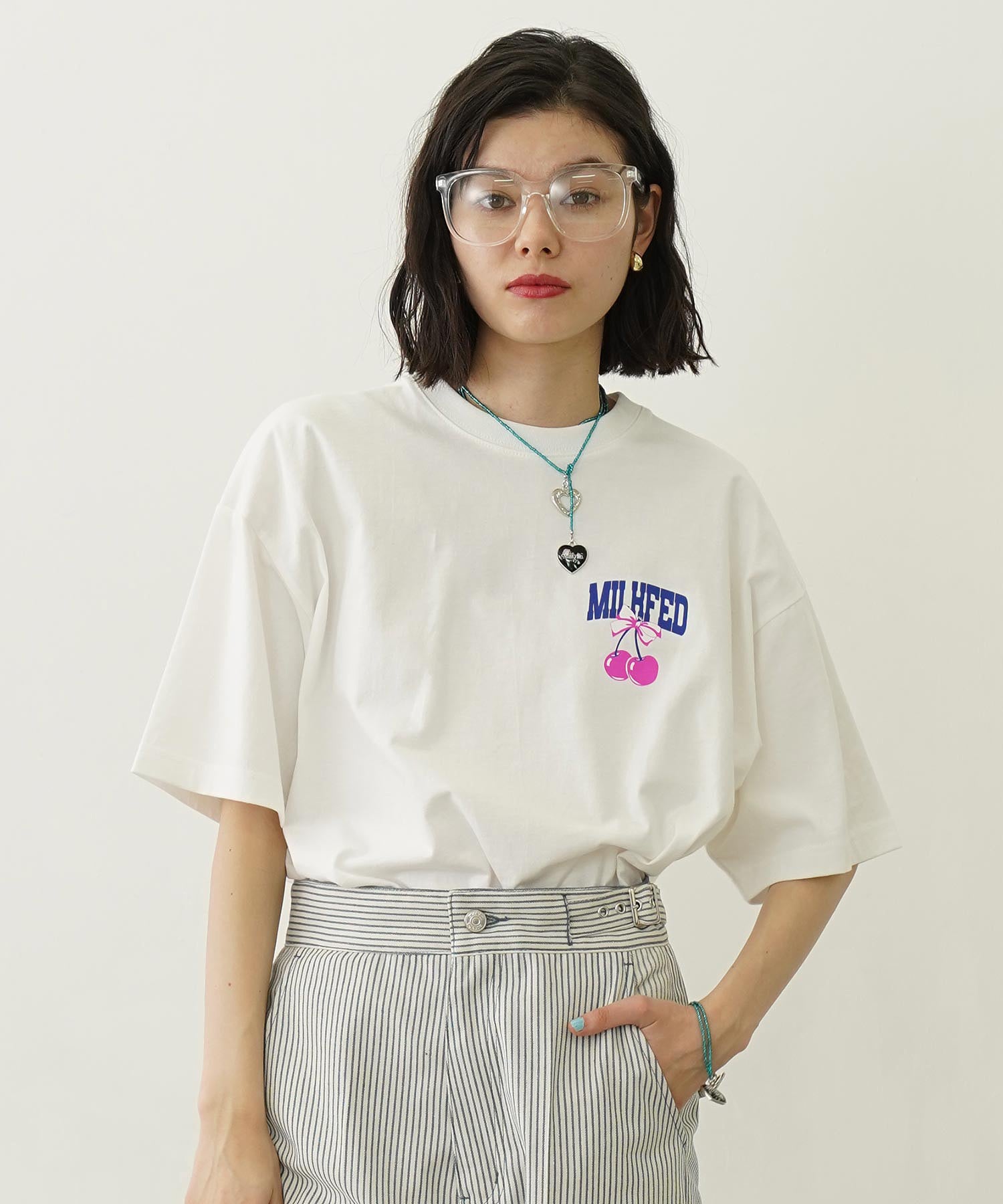 CHERRY AND RIBBON WIDE S/S TEE