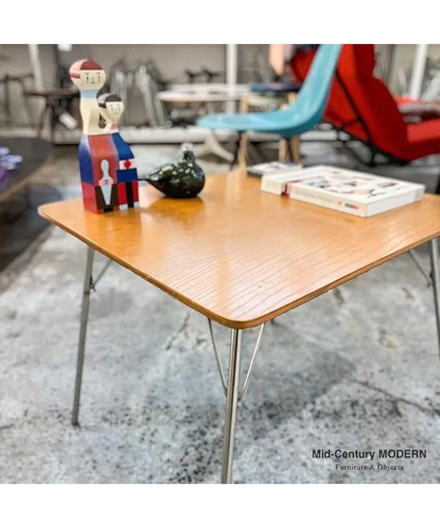 IT-1 Table(Eames Child’s Table)/Vintage