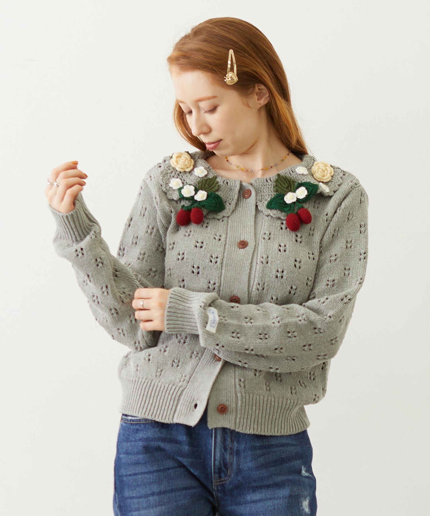STRAWBERRY FLOWER KNIT CARDIGAN