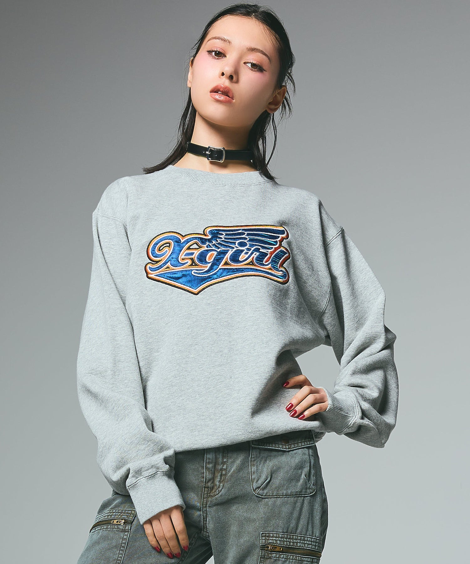 WING LOGO PATCH CREWNECK SWEAT TOP