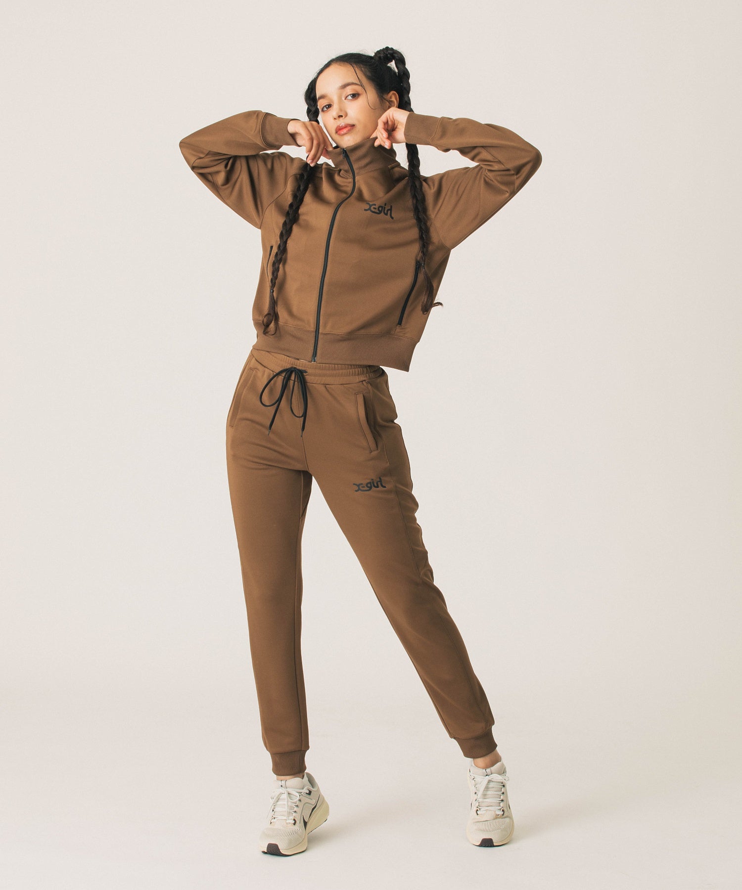 TRACK PANTS
