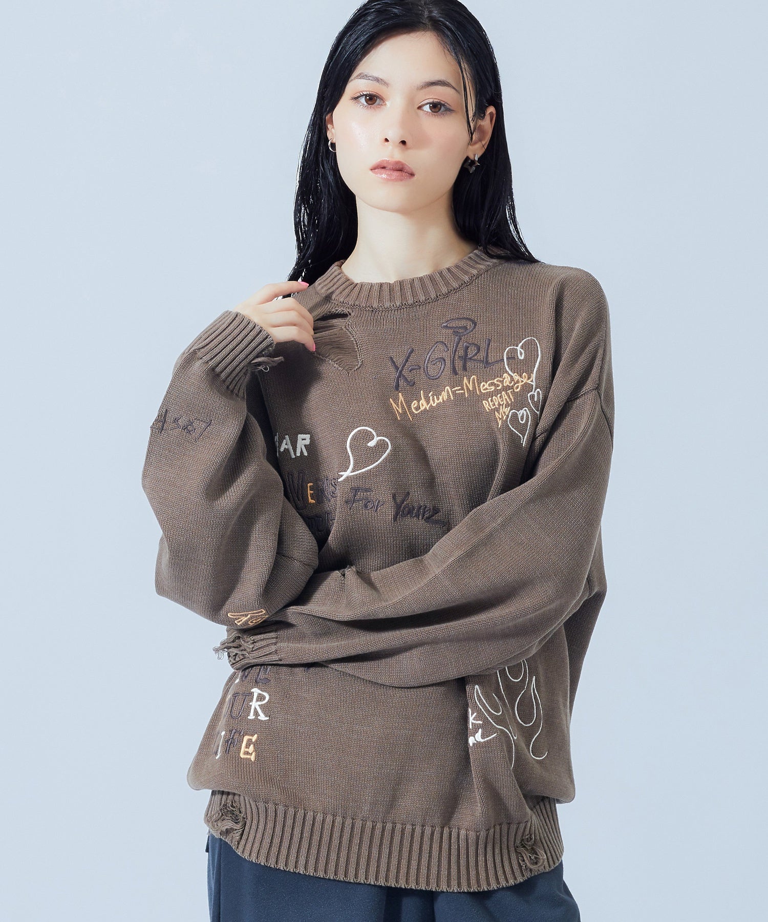GRAFFITI LOGO DISTRESSED KNIT TOP