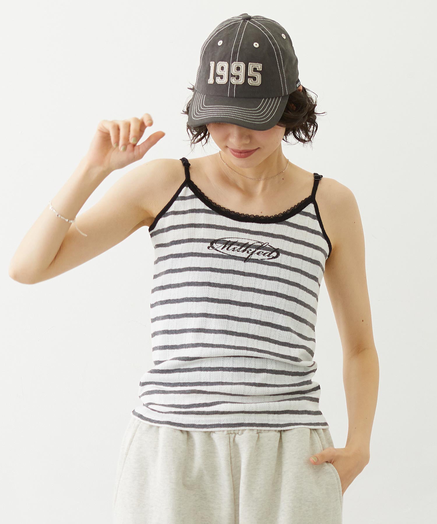 OVAL LOGO LACE CAMISOLE