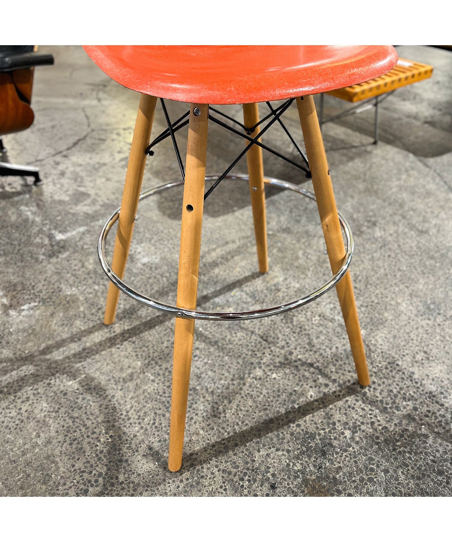 Dowel High Stool Base / Replica