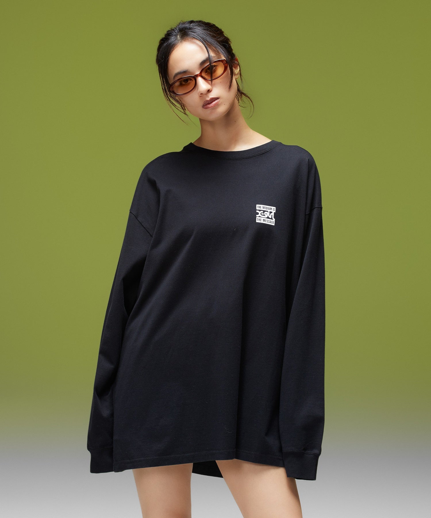 BRUSHED COLLAGE GRAPHIC LOGO L/S BIG TEE DRESS