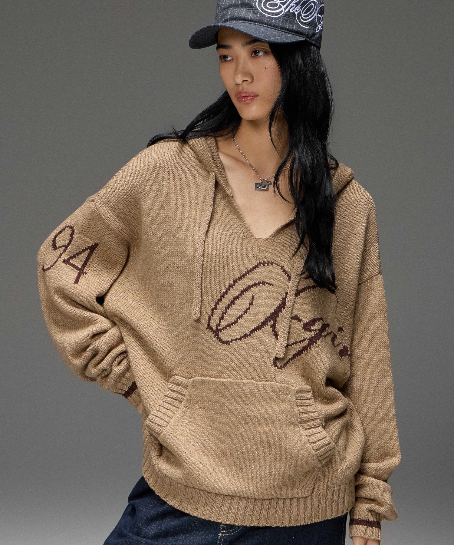 FRONT SLIT KNIT HOODIE