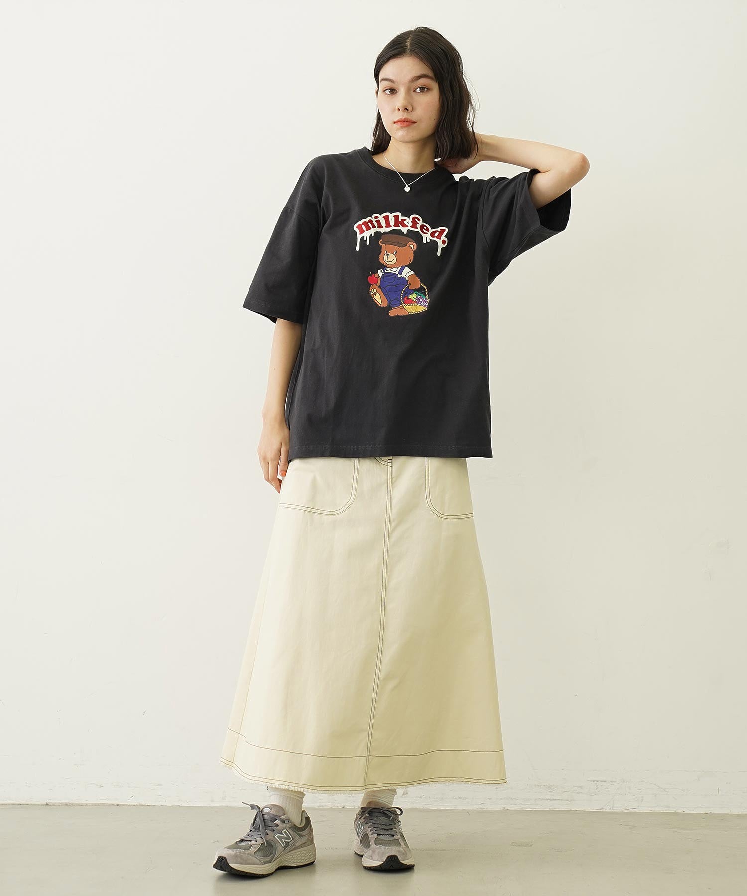 GLITTER BEAR FRUIT WIDE S/S TEE