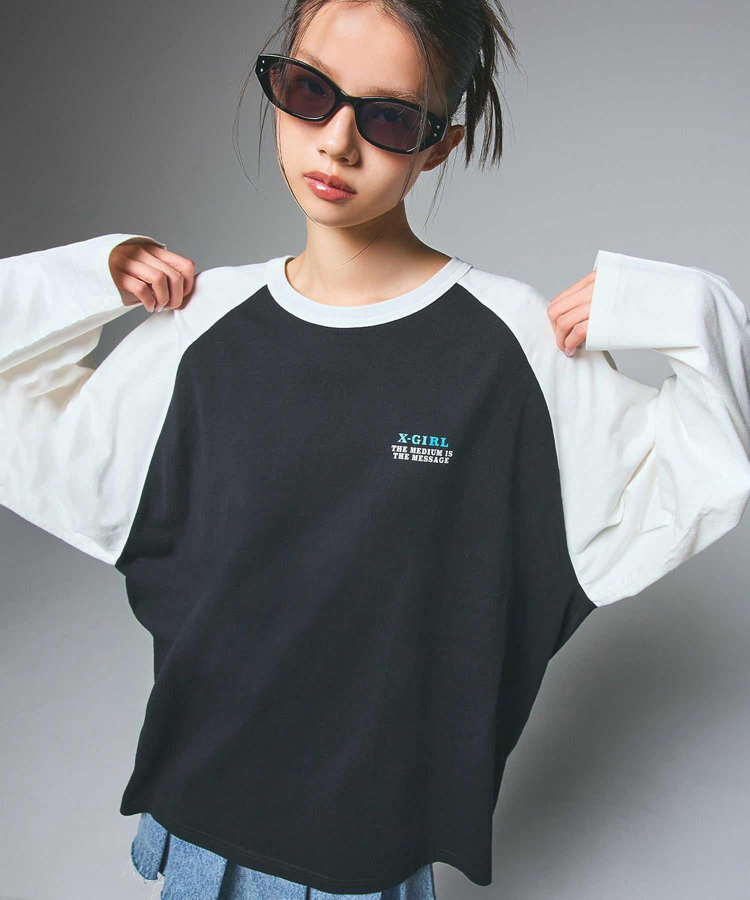 CIRCLE LOGO AND FACE B/B BIG TEE