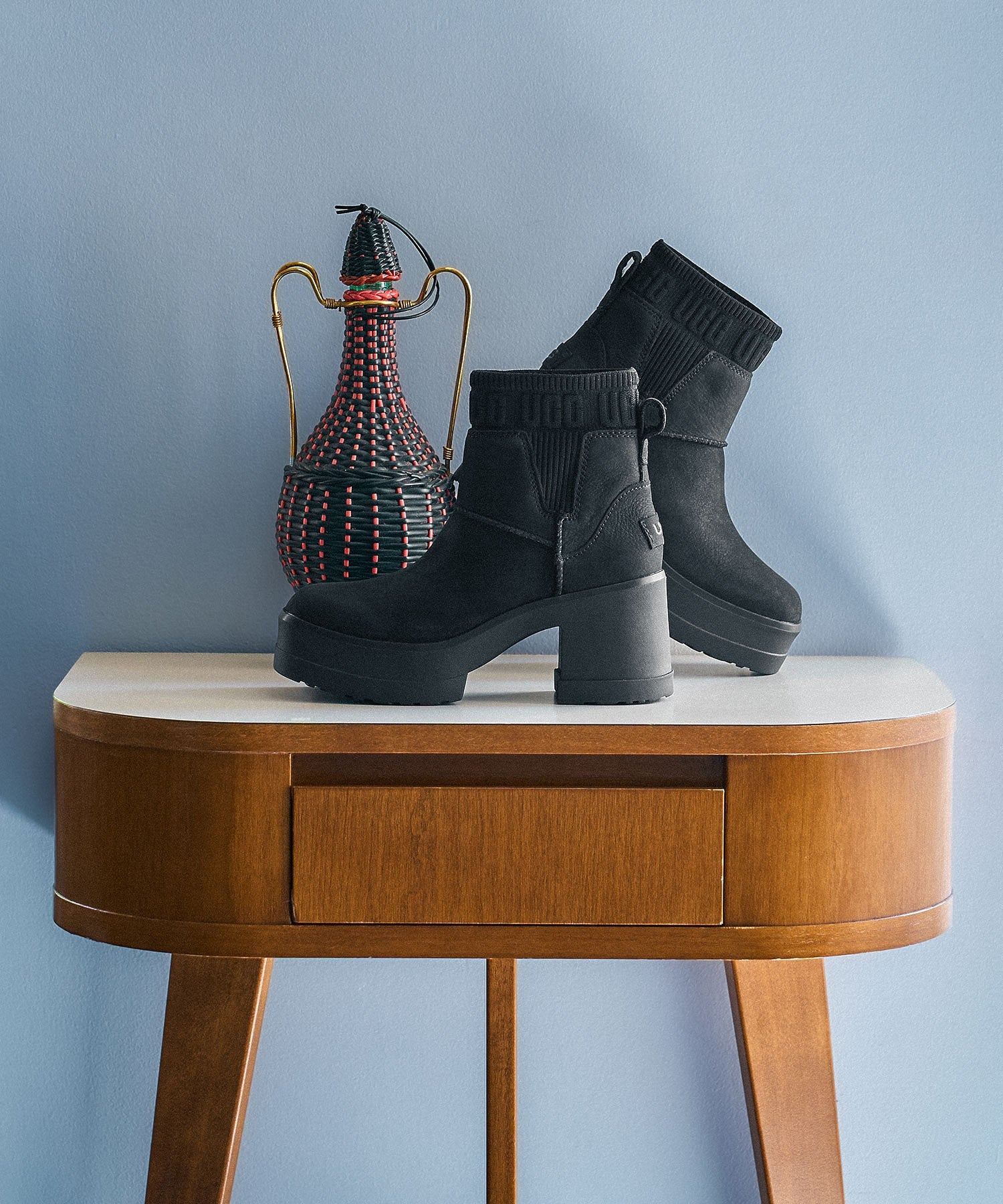 UGG/W MOXY CHELSEA