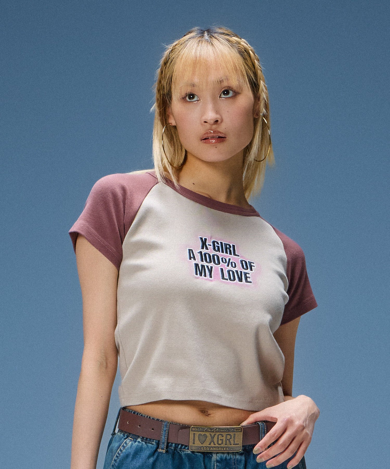 SPRAY AND EMBROIDERY LOGO RAGLAN S/S BABY TEE