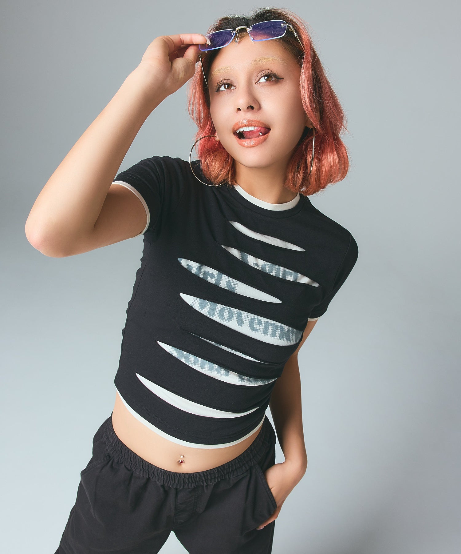 DISTRESSED S/S BABY TEE