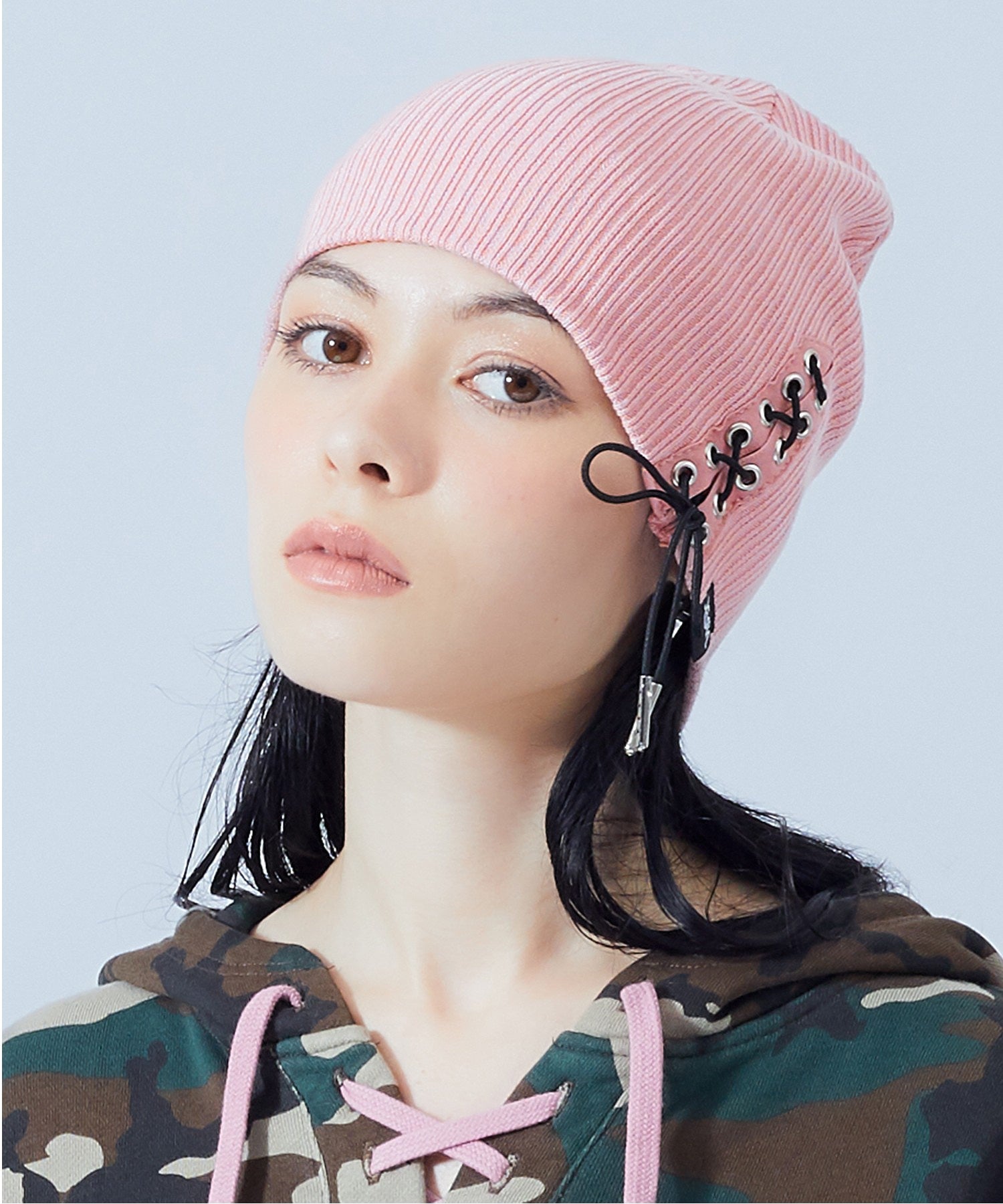 LACE UP BEANIE