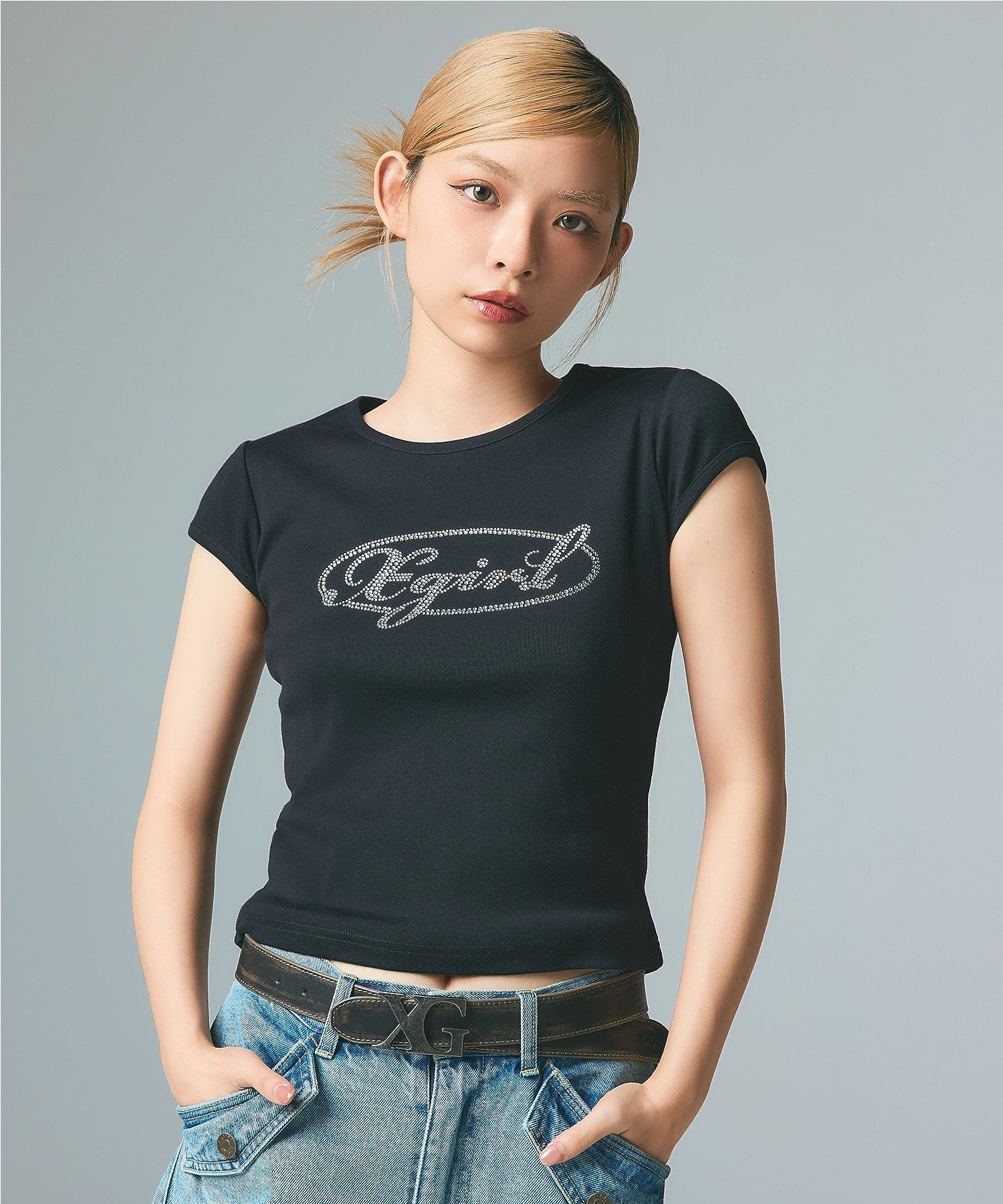 RHINESTONE OVAL CURSIVE LOGO S/S BABY TEE