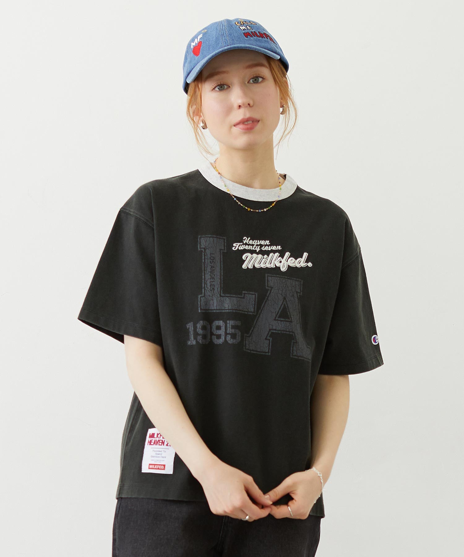 MILKFED.×CHAMPION LA LOGO S/S TEE
