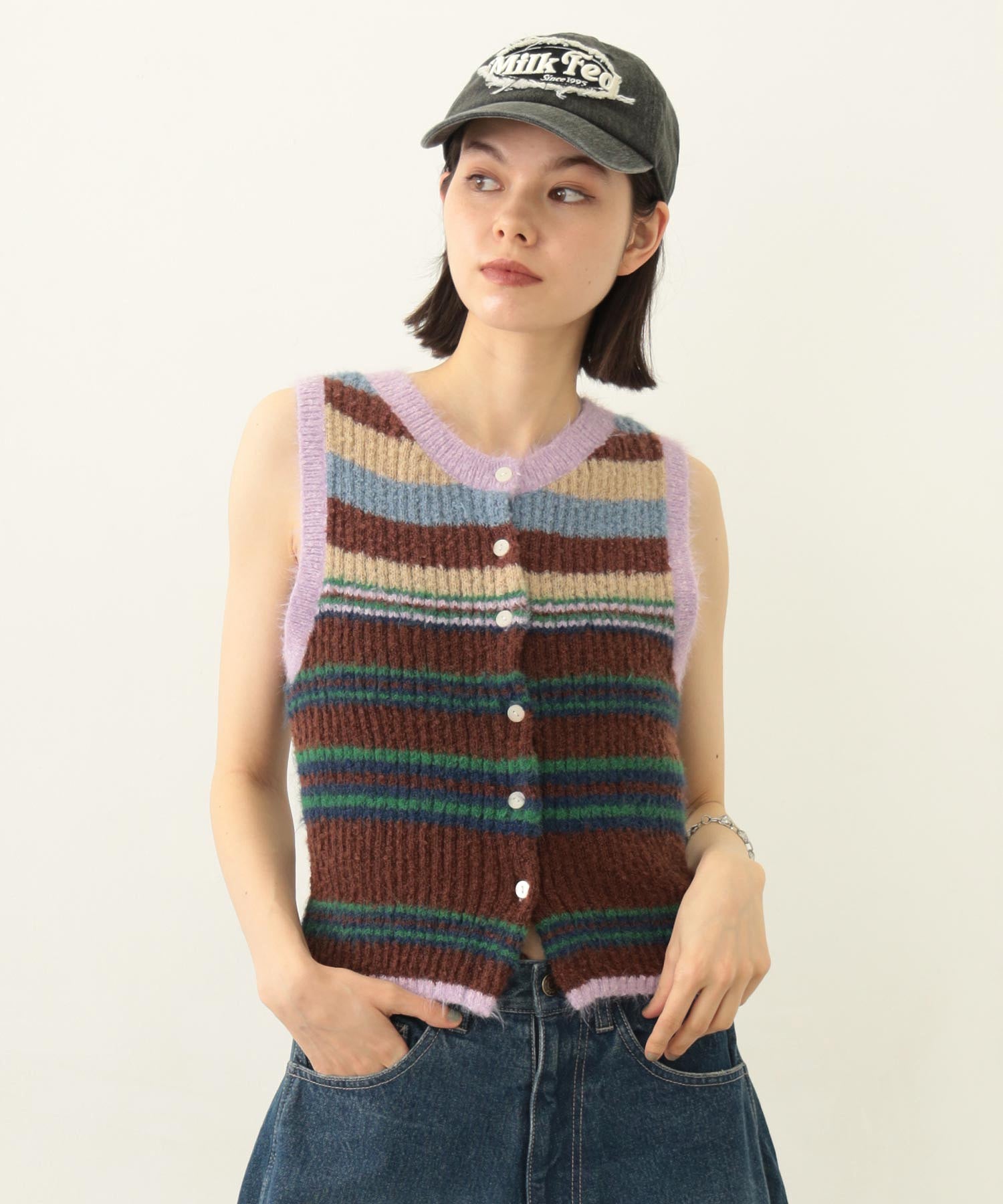TWO-TYPE STRIPED KNIT VEST
